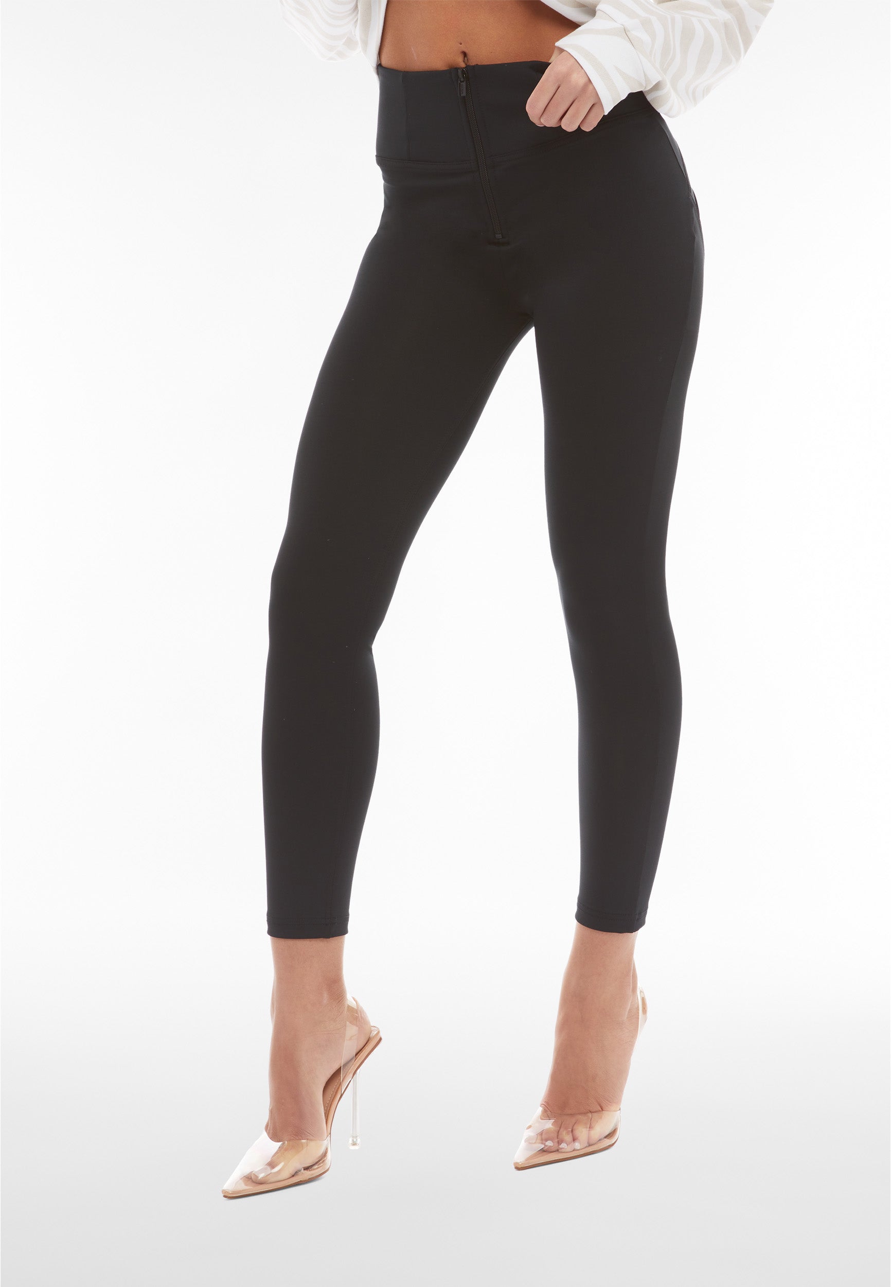 WRUP4HC004REC_N_-_WWR_S 2