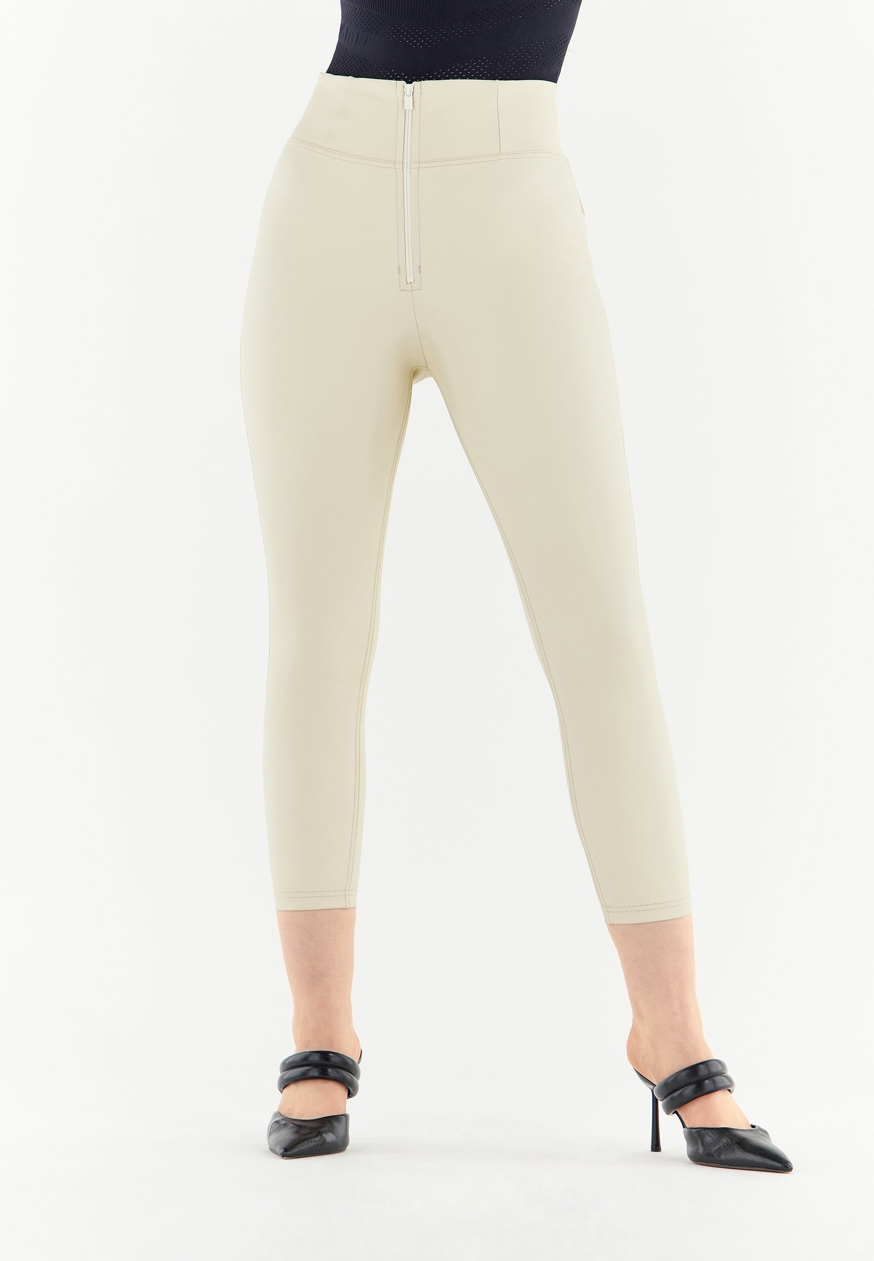 WRUP4HC006PNS_Z106_-_WWR_XXS 2