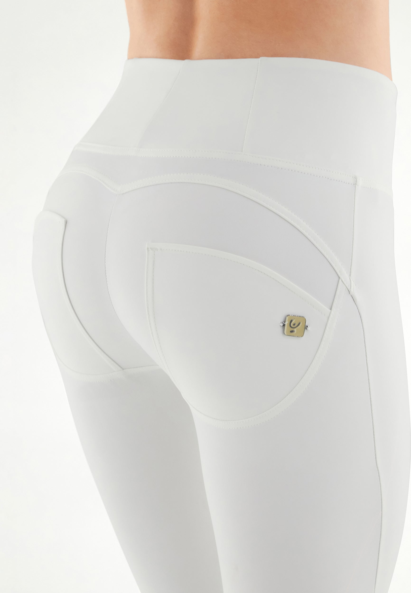 WRUP4HC006PREC_W_-_WWR_XS 3