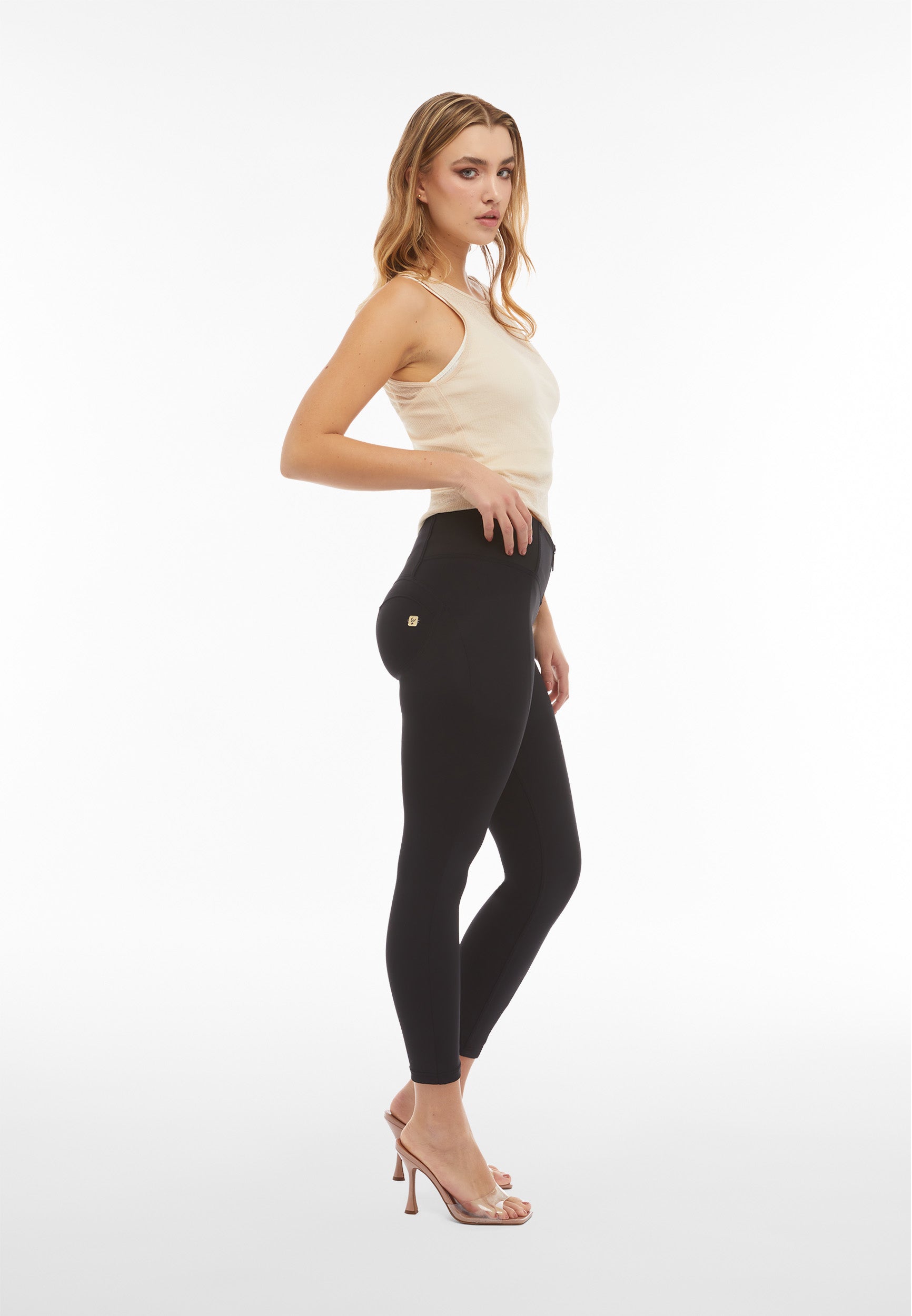 WRUP4HF039REC_N_-_WWR_S 1