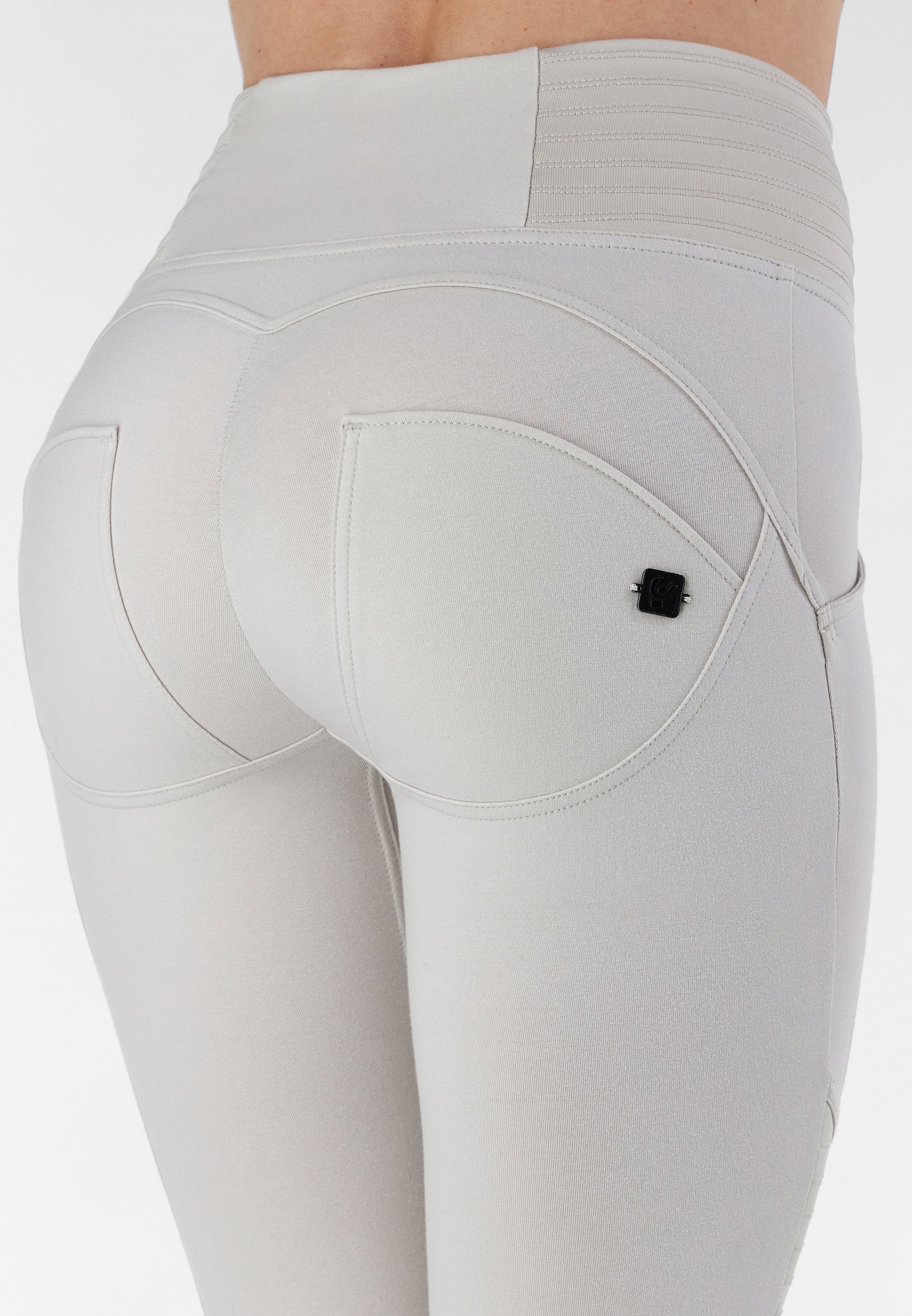 WRUP4HF225_Z40_-_WWR_L 4