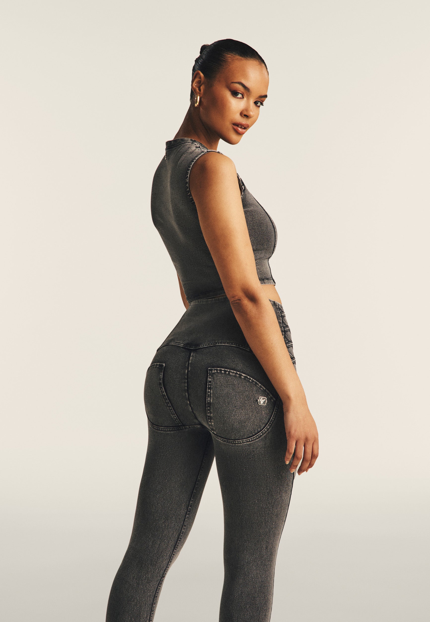 WRUP4HS2502_J131N_-_WWR_3XL 9