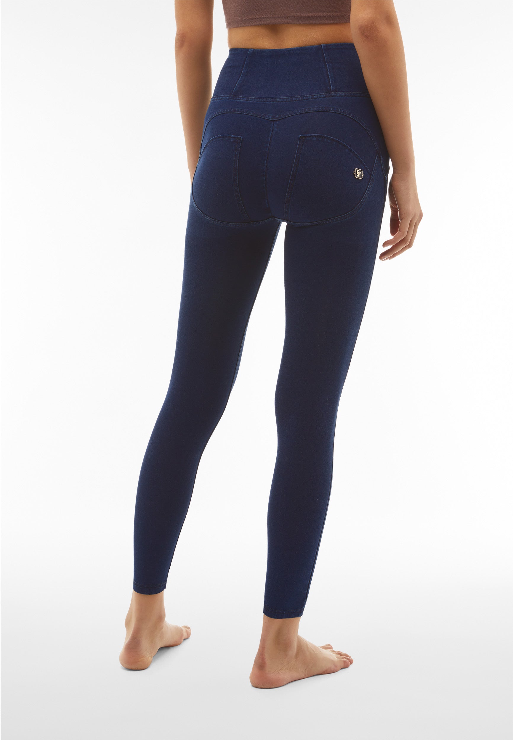 WRUP4HS402_J0B_-_WWR_XXS 3