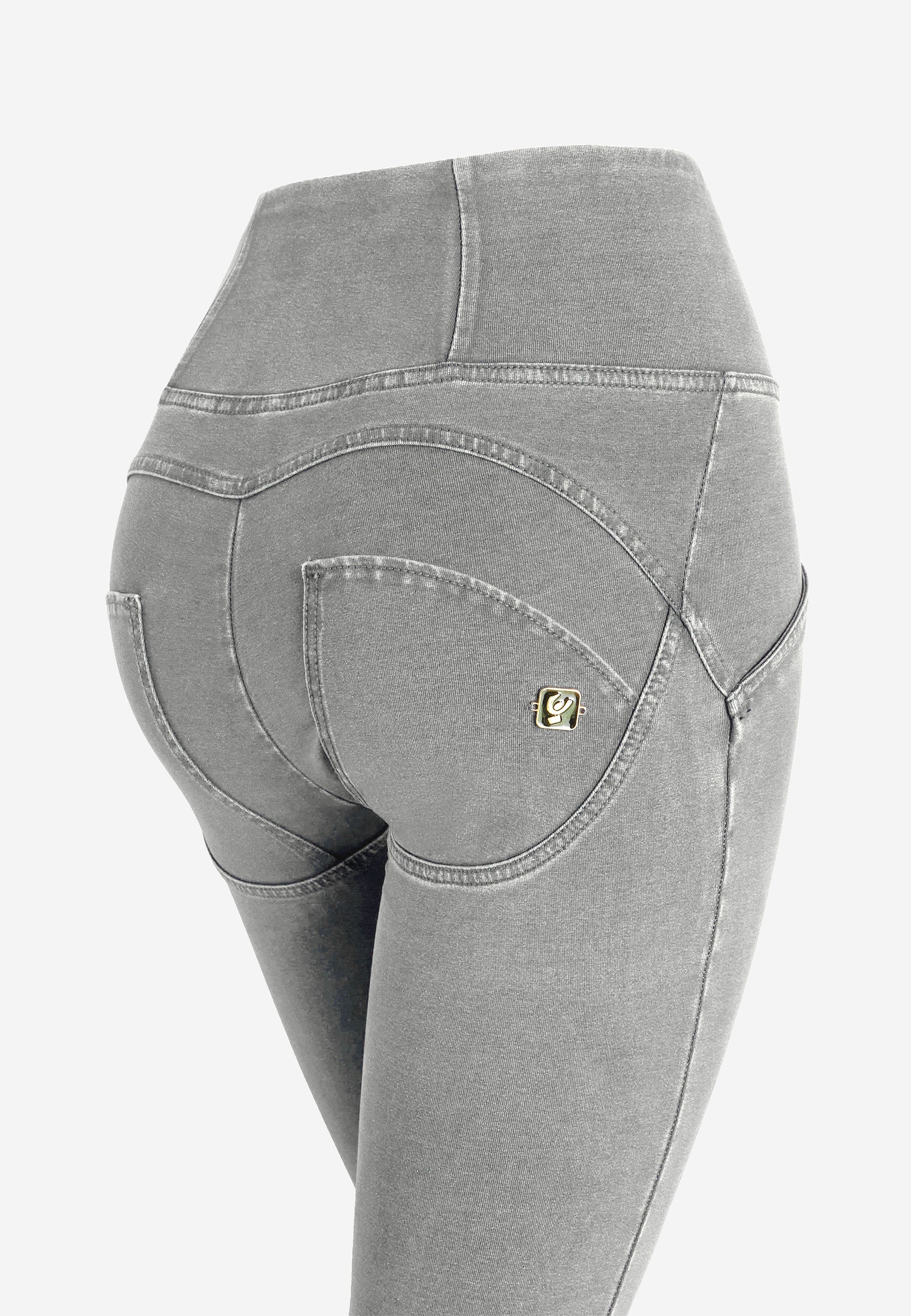 WRUP4HS402_J3N_-_WWR_XXS 3