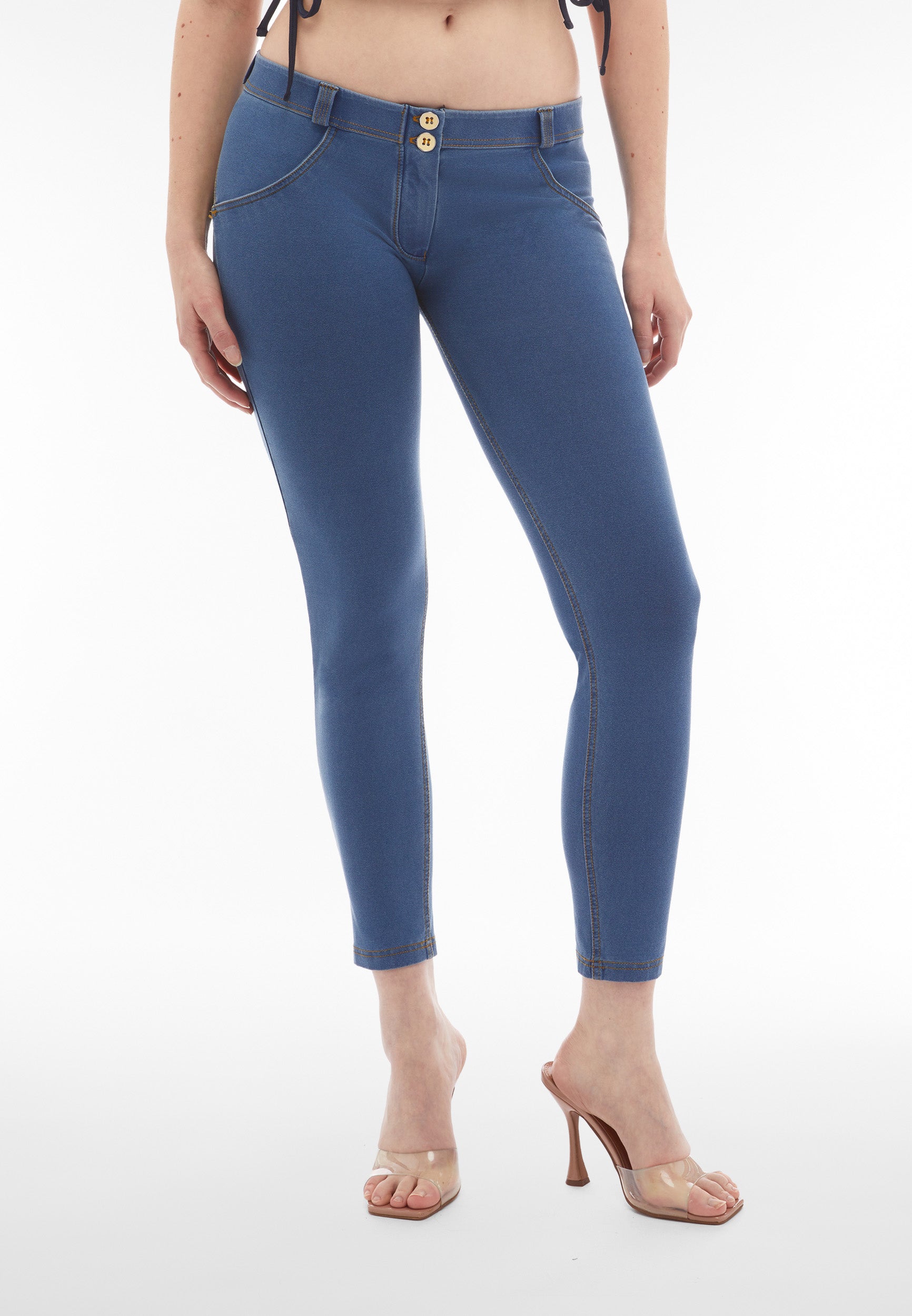 WRUP4LC002ORG_J4Y_-_WWR_L 2