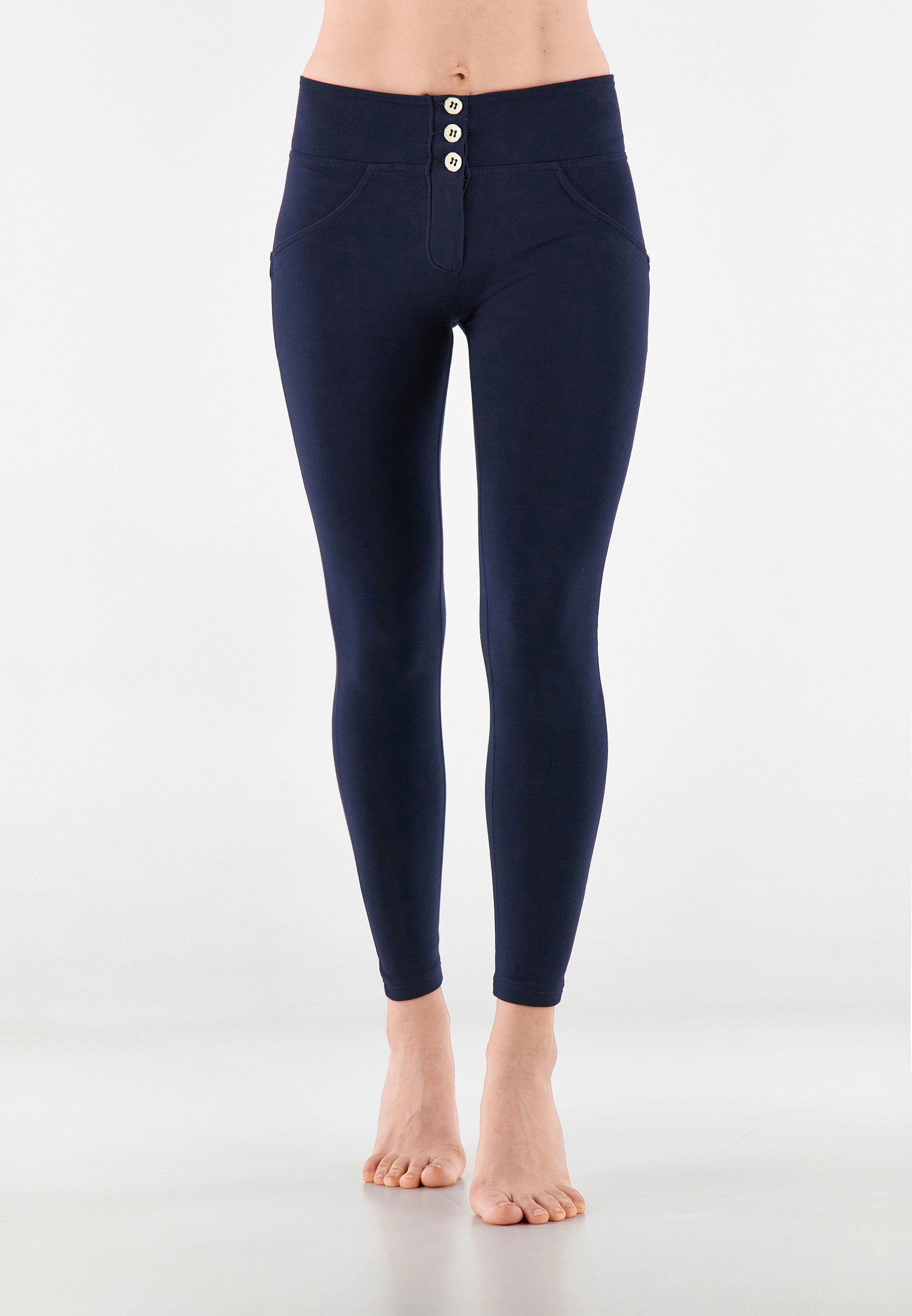 WRUP4MC001ORG_B94_-_WWR_L 3