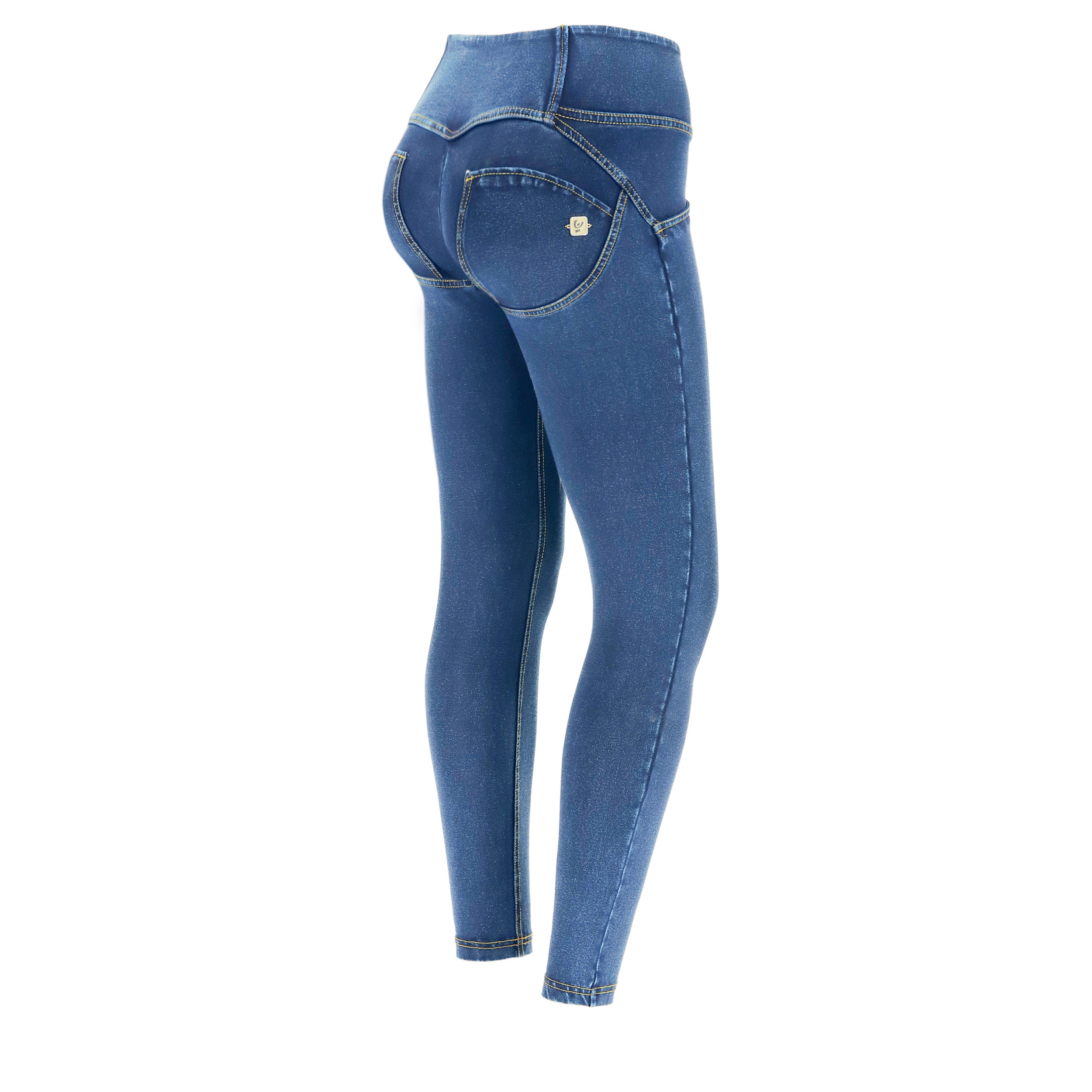 WRUP4MC002ORG_J7Y_-_WWR_L 1