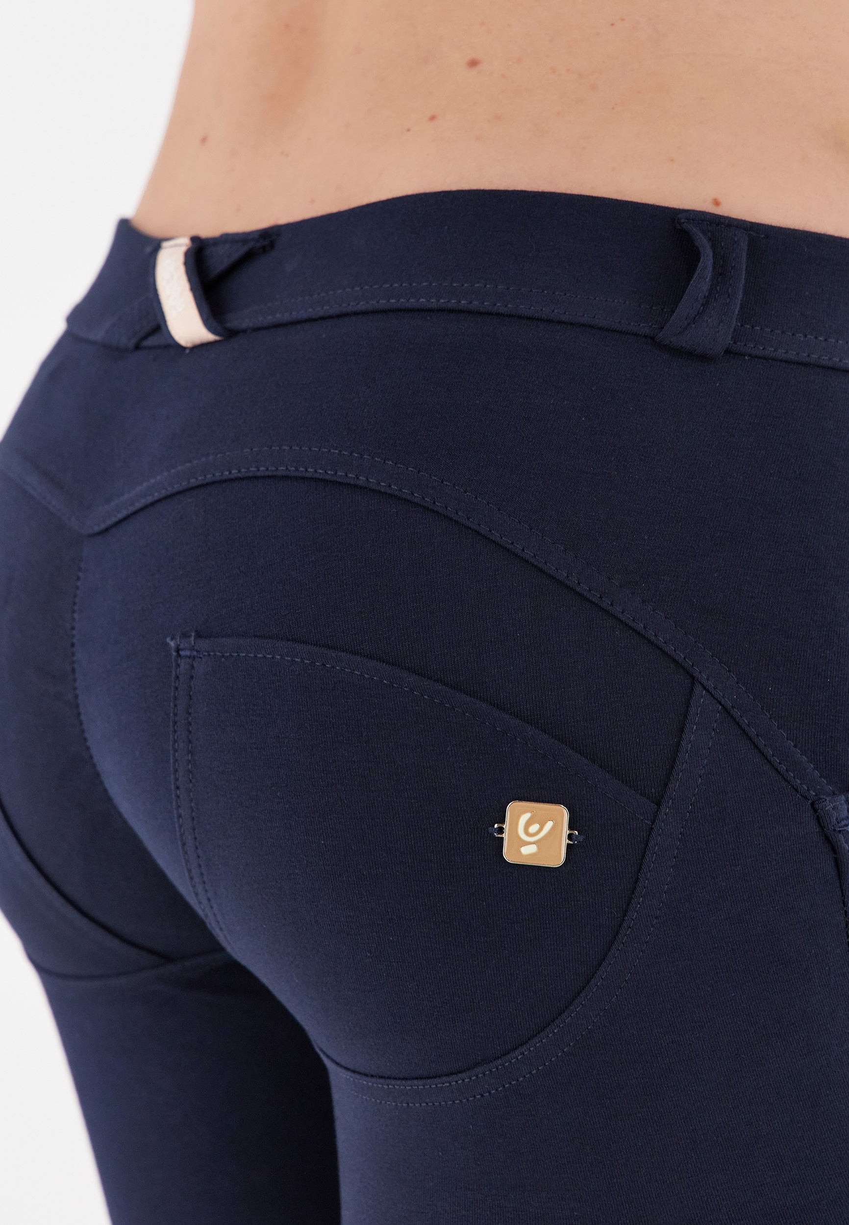 WRUP4RC001ORG_B94_-_WWR_L 3