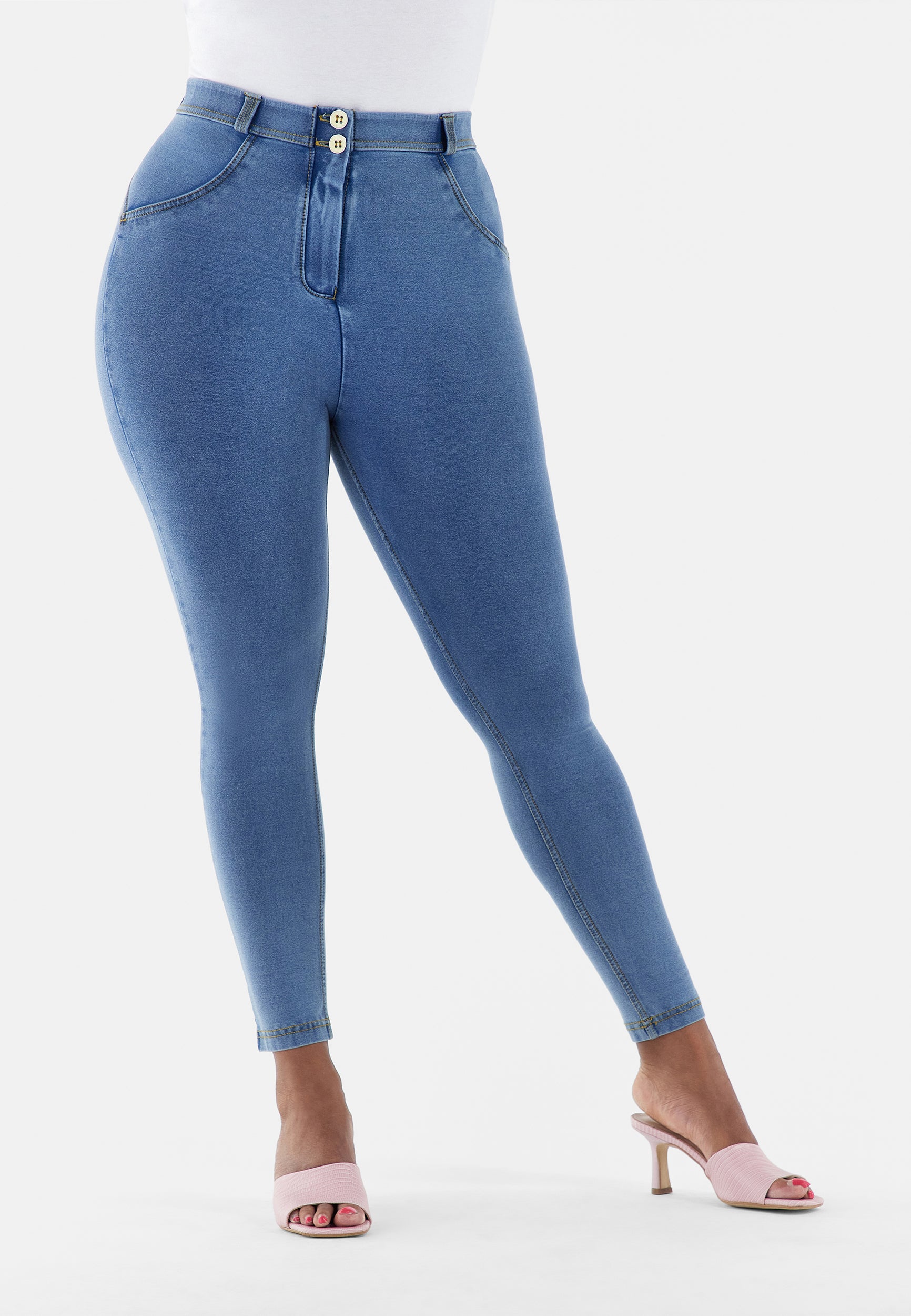 WRUP4RC002NS_J4Y_-_WWR_XS 2