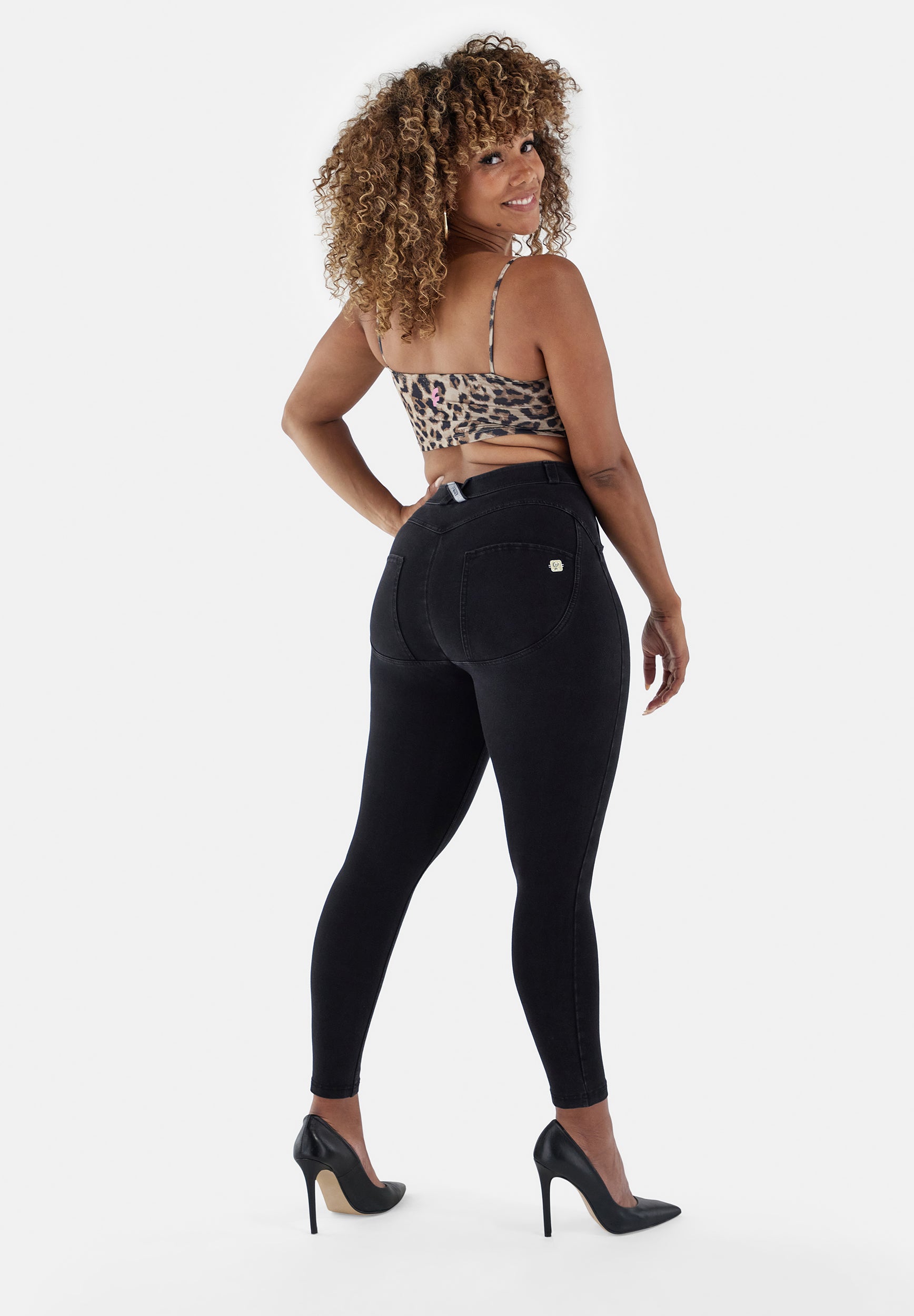 WRUP4RC002NS_J7N_-_WWR_XS 3