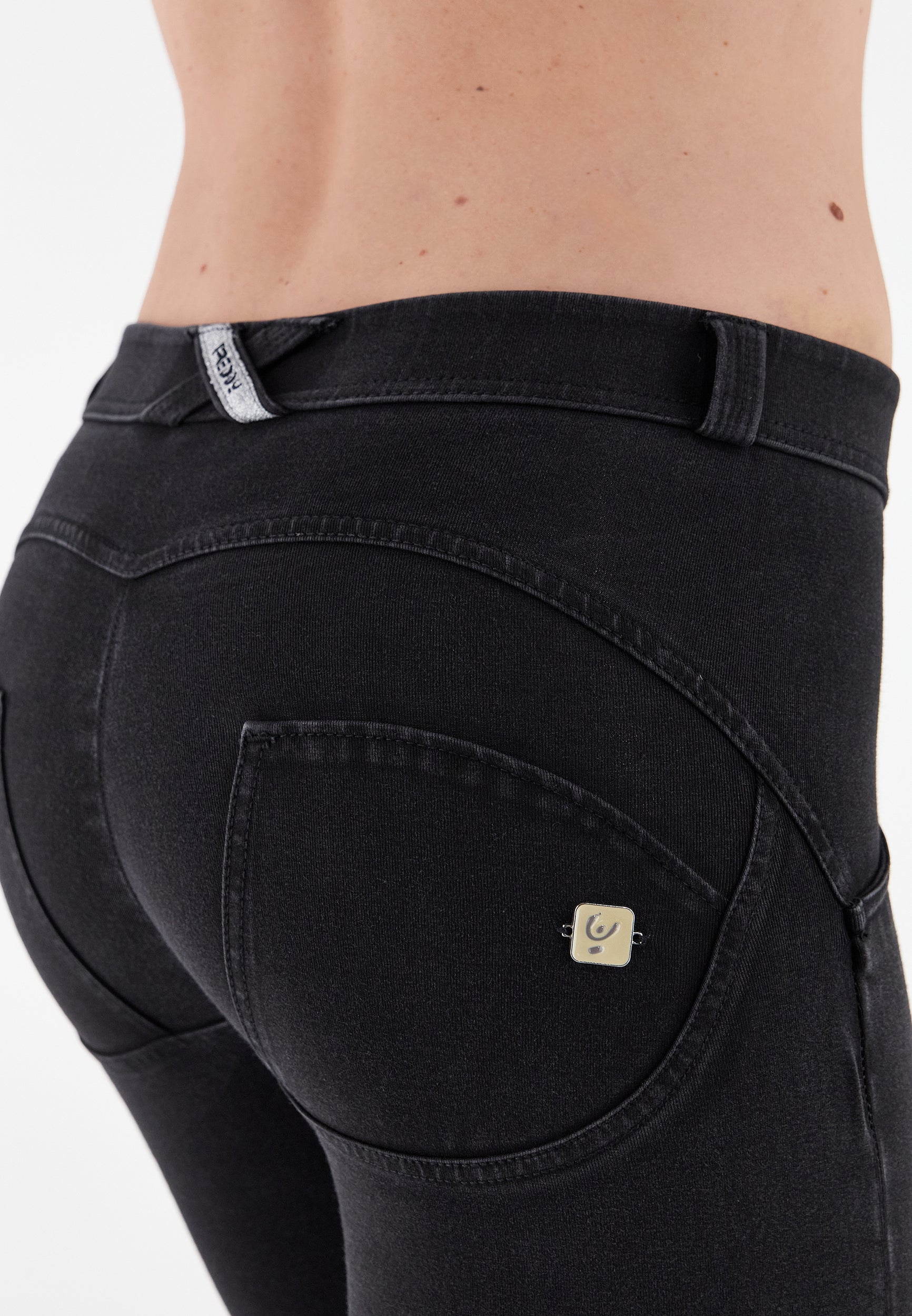 WRUP4RC002ORG_J7N_-_WWR_L 5