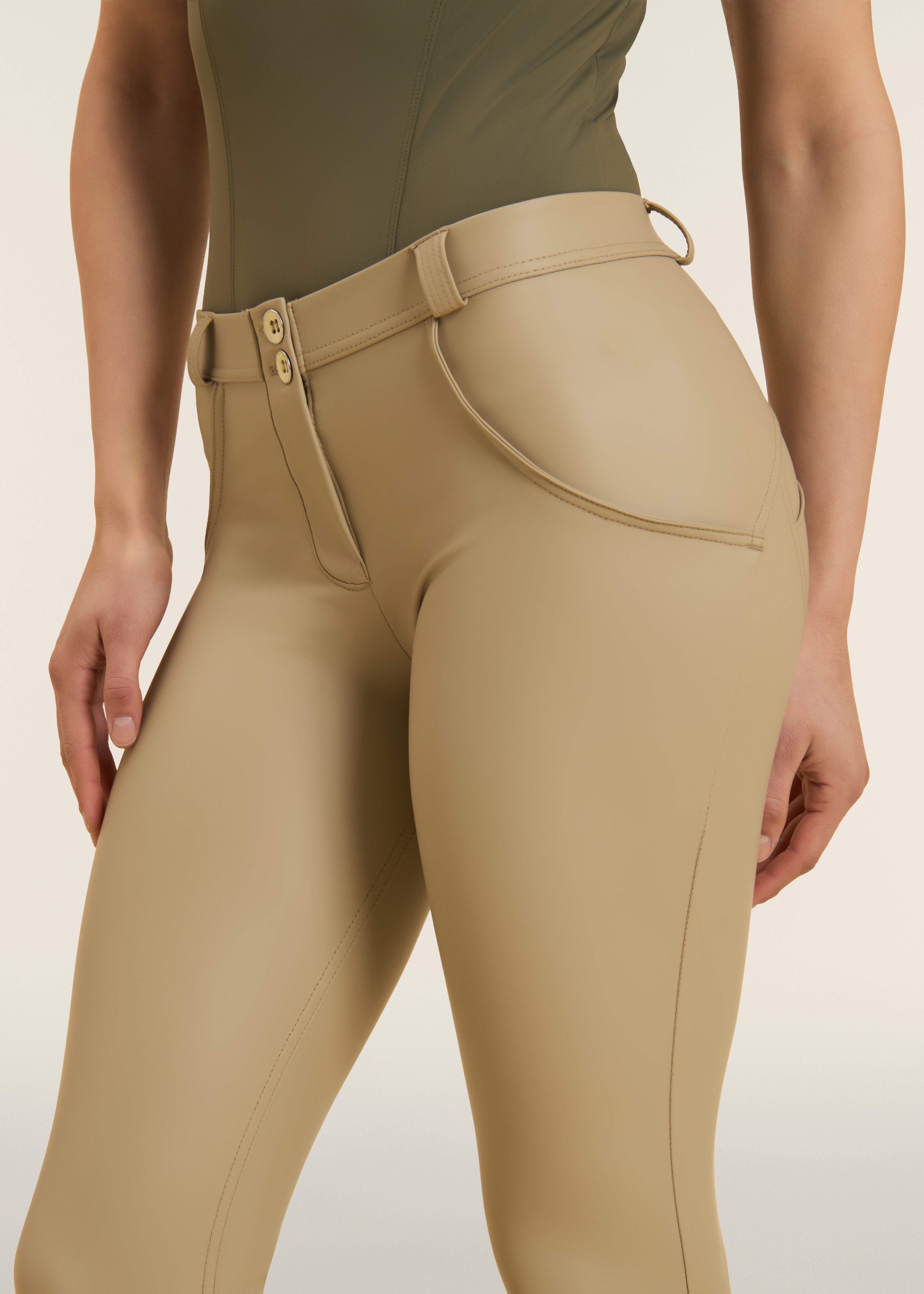 WRUP4RC006PREC_Z109_-_WWR_L 4