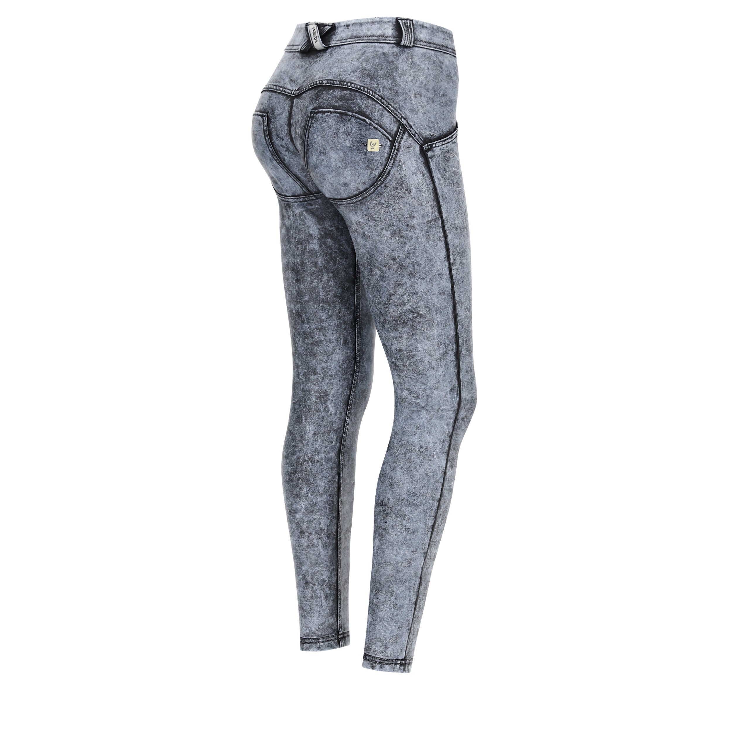 WRUP4RF242_LJ1_-_WWR_XS 1