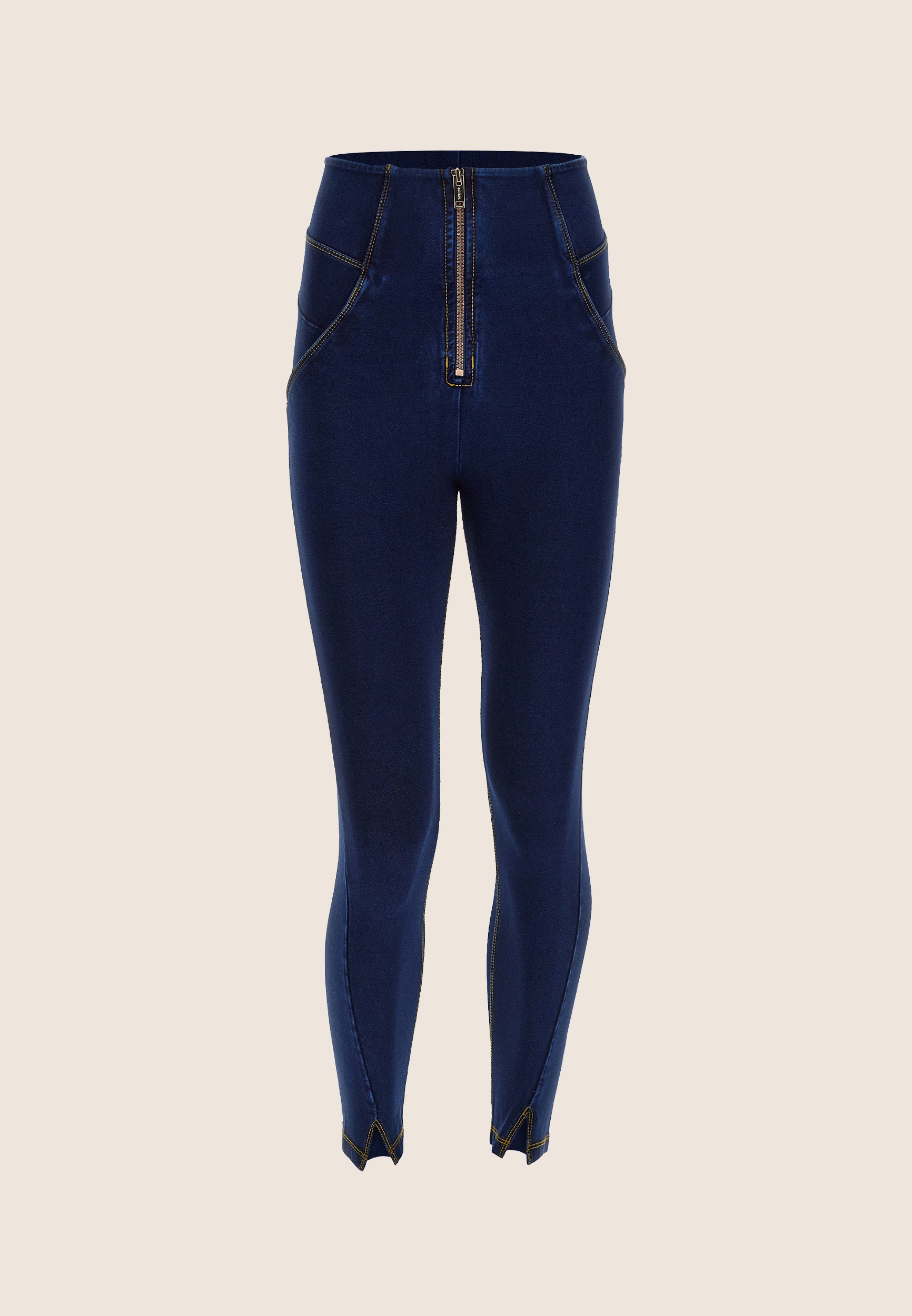 WRUP4SHF311_J0Y_-_WWR_XXS 2