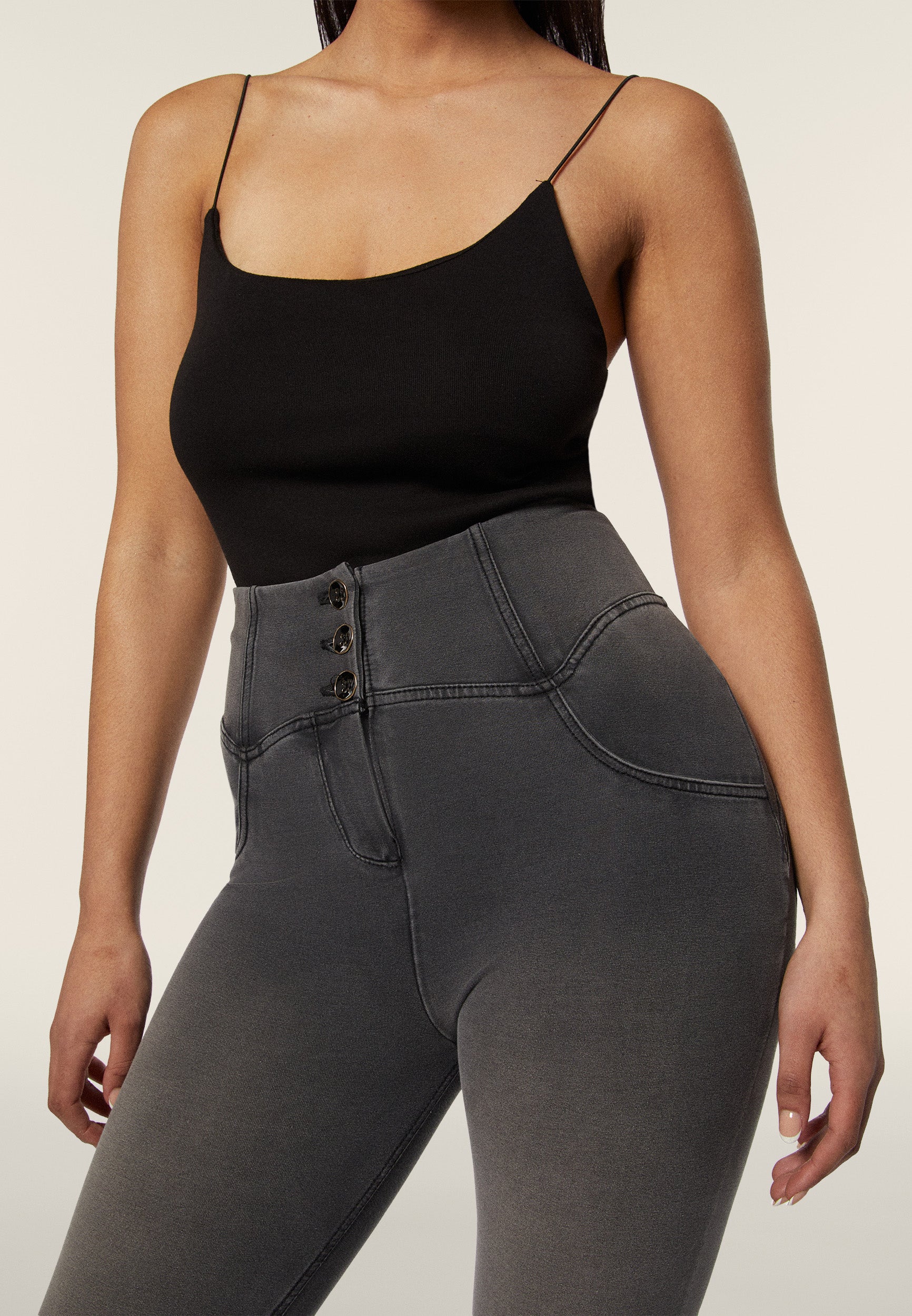 WRUP4SHF413_J125N_-_WWR_XS 4