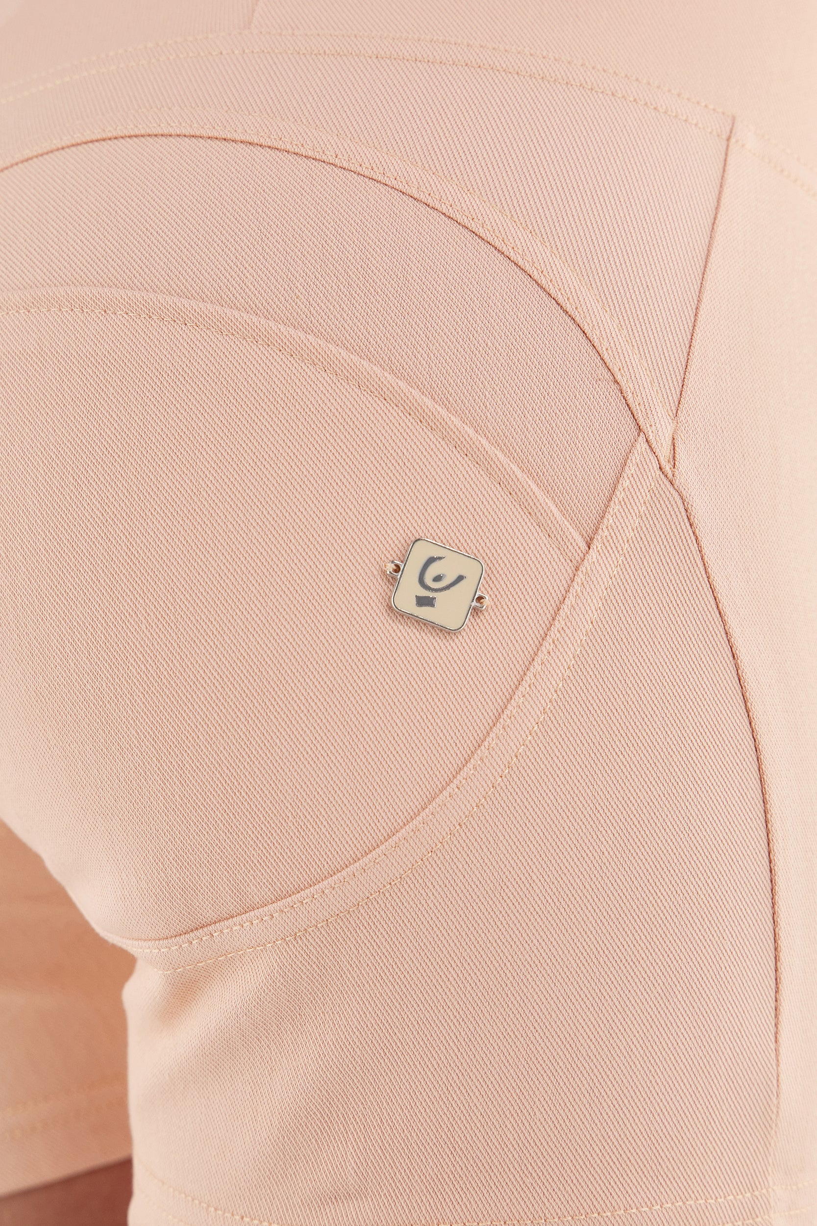 WRUP9HS110_P34_-_WWR_XXS 4