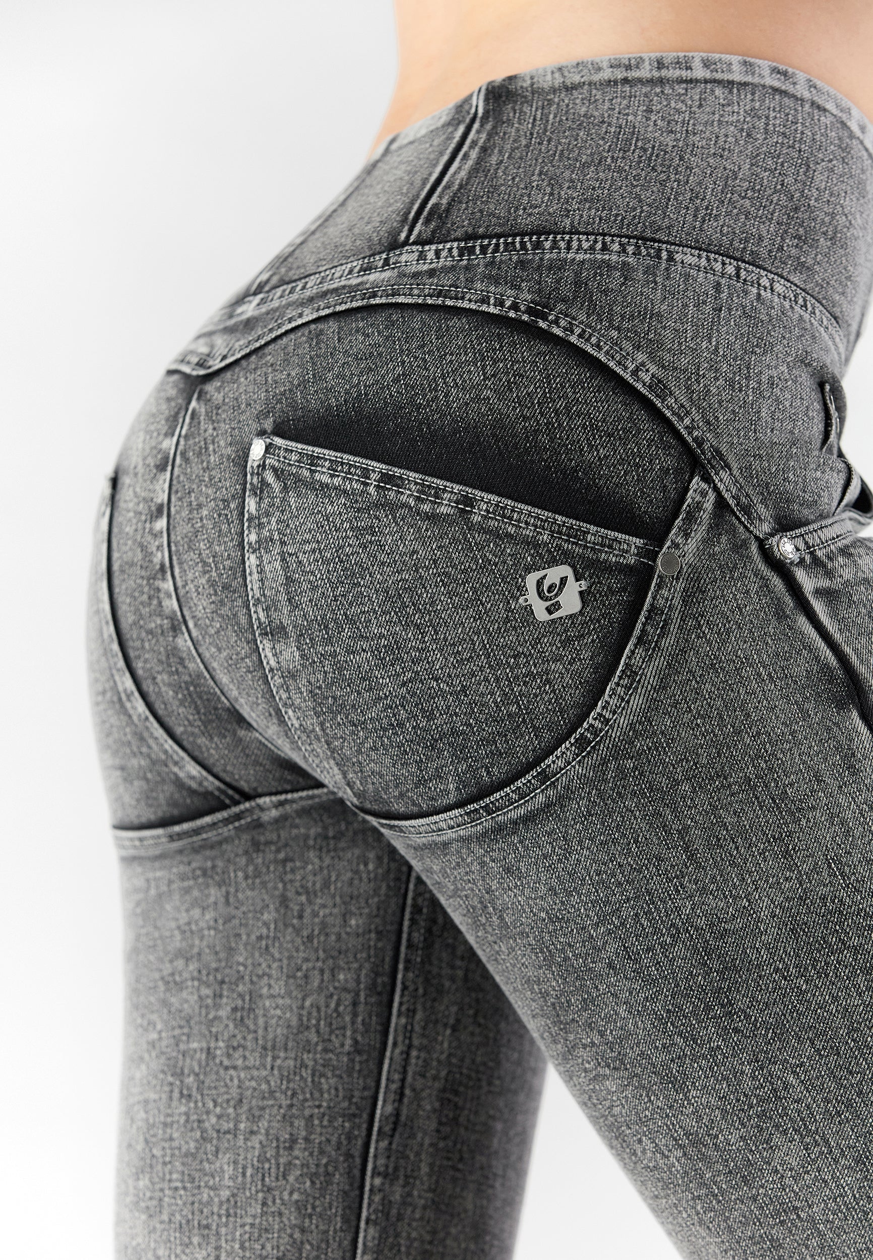 WRUPSNUG14HF211_J20G_-_WWR_XS 4