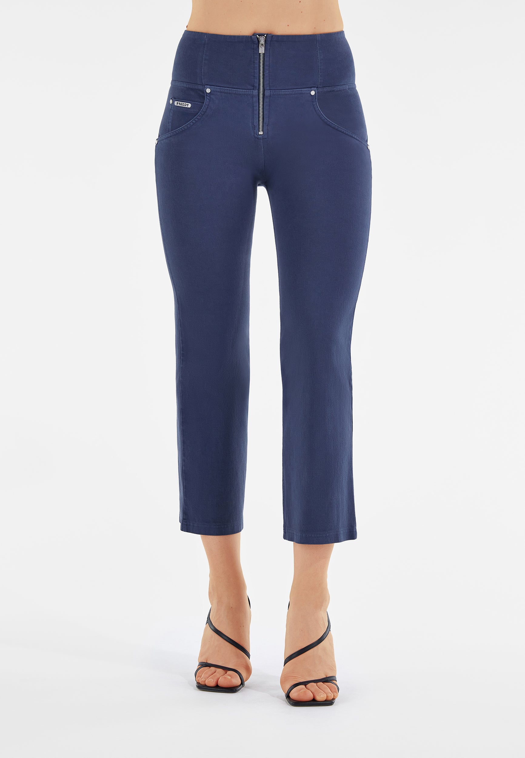 WRUPSNUG14HS320_B63_-_WWR_S 3