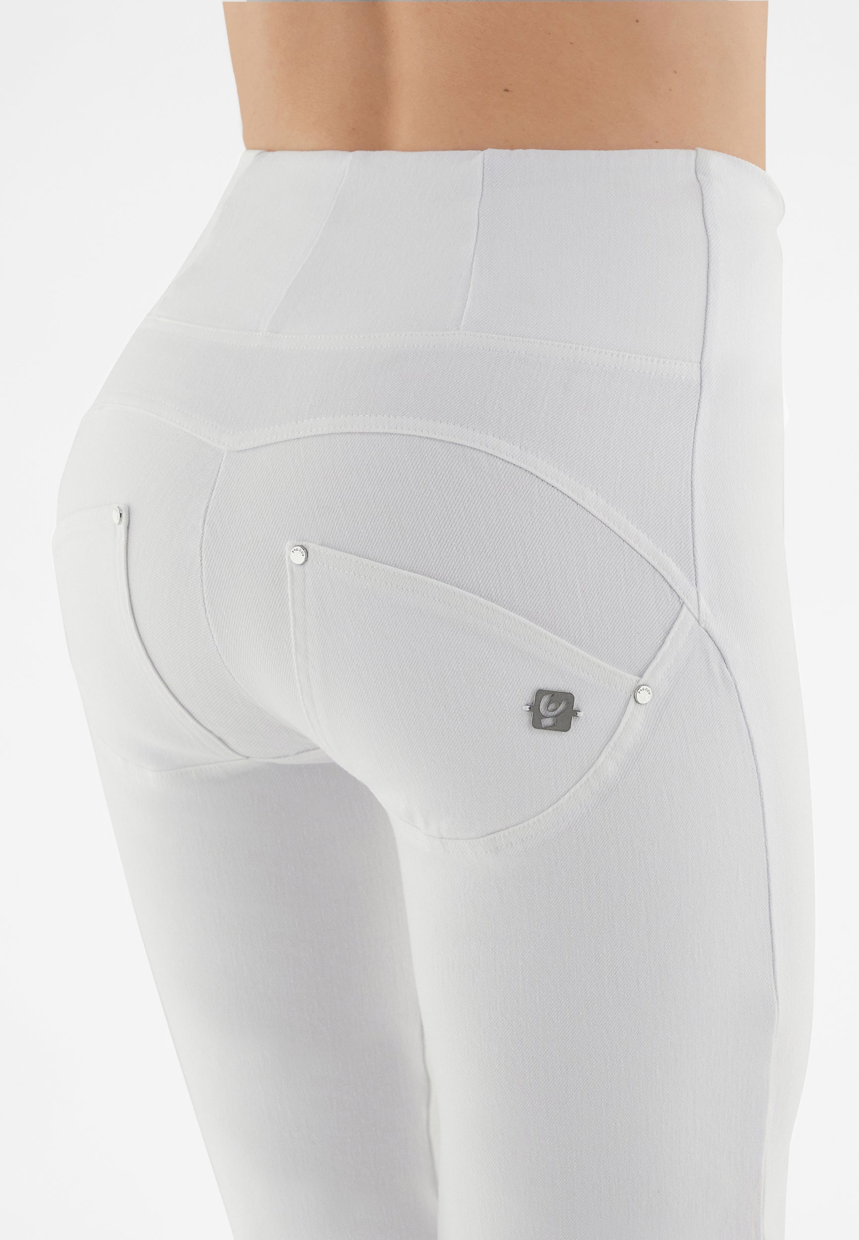 WRUPSNUG15HS279_W_-_WWR_L 4