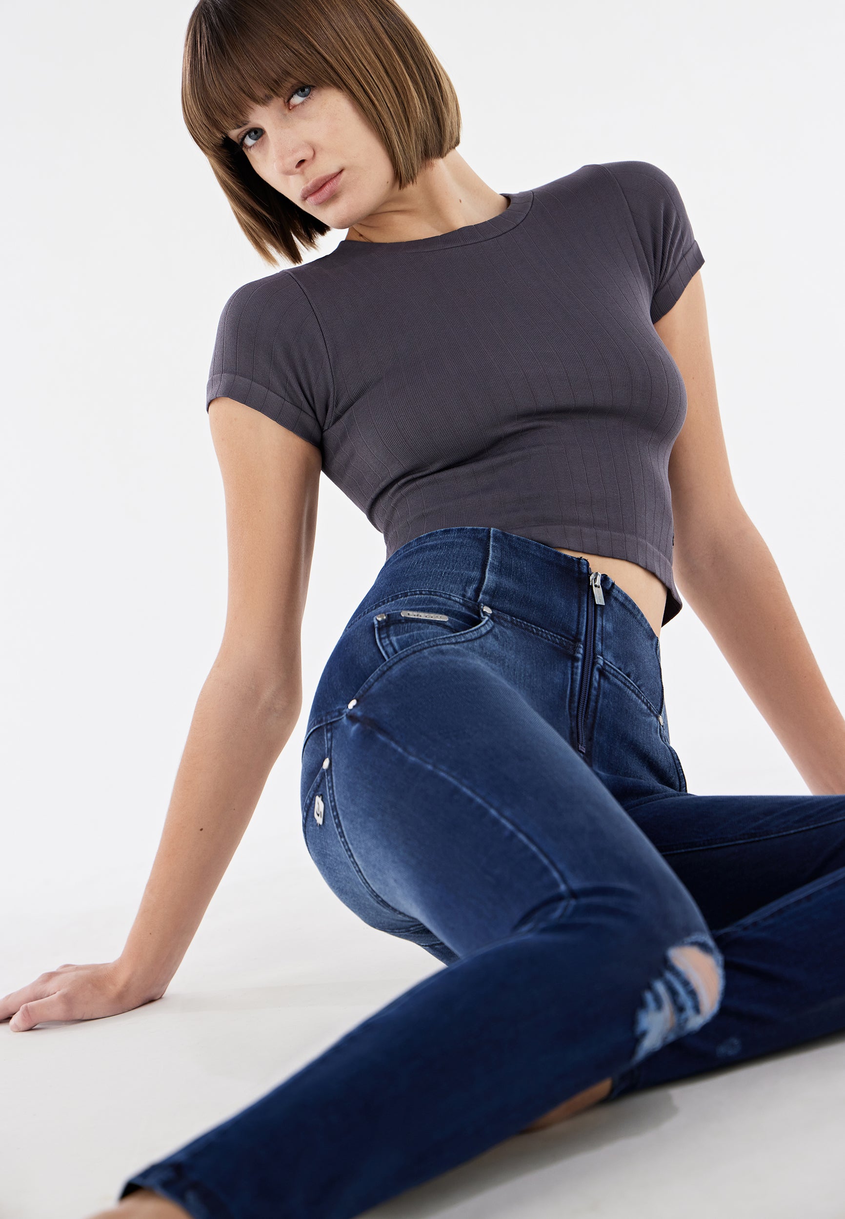 WRUPSNUG1HS240_J0B_-_WWR_S 3