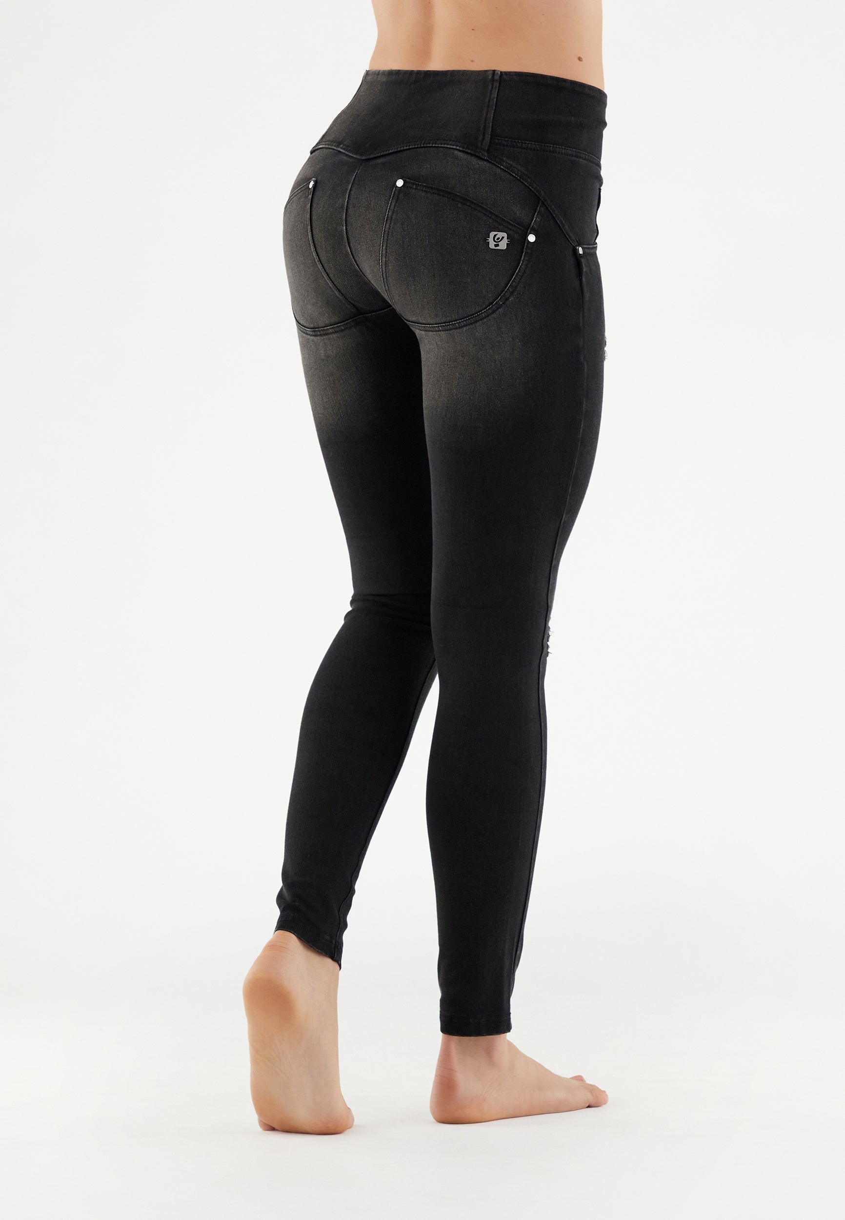 WRUPSNUG1MS241_J7N_-_WWR_XS 3