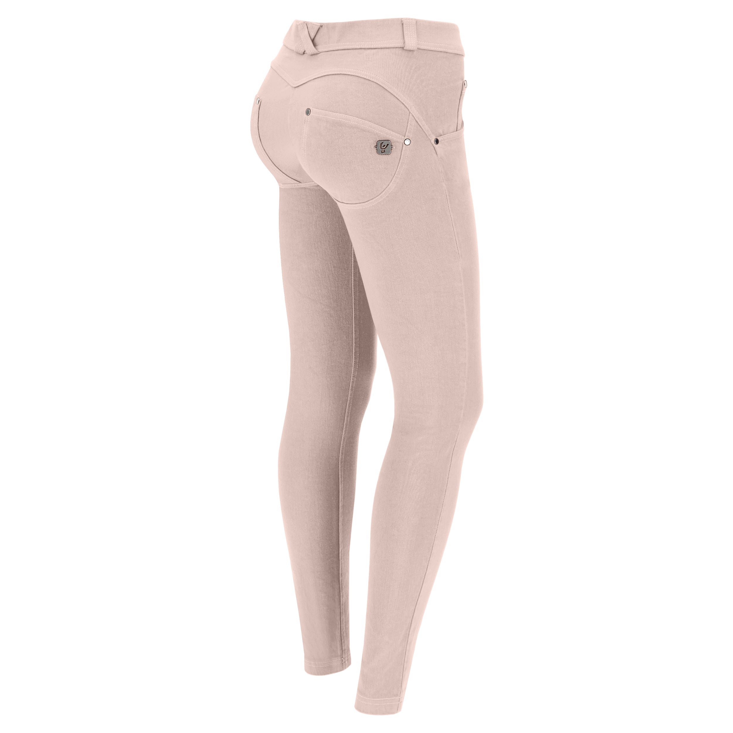 WRUPSNUG1RC017_P62_-_WWR_XL 1