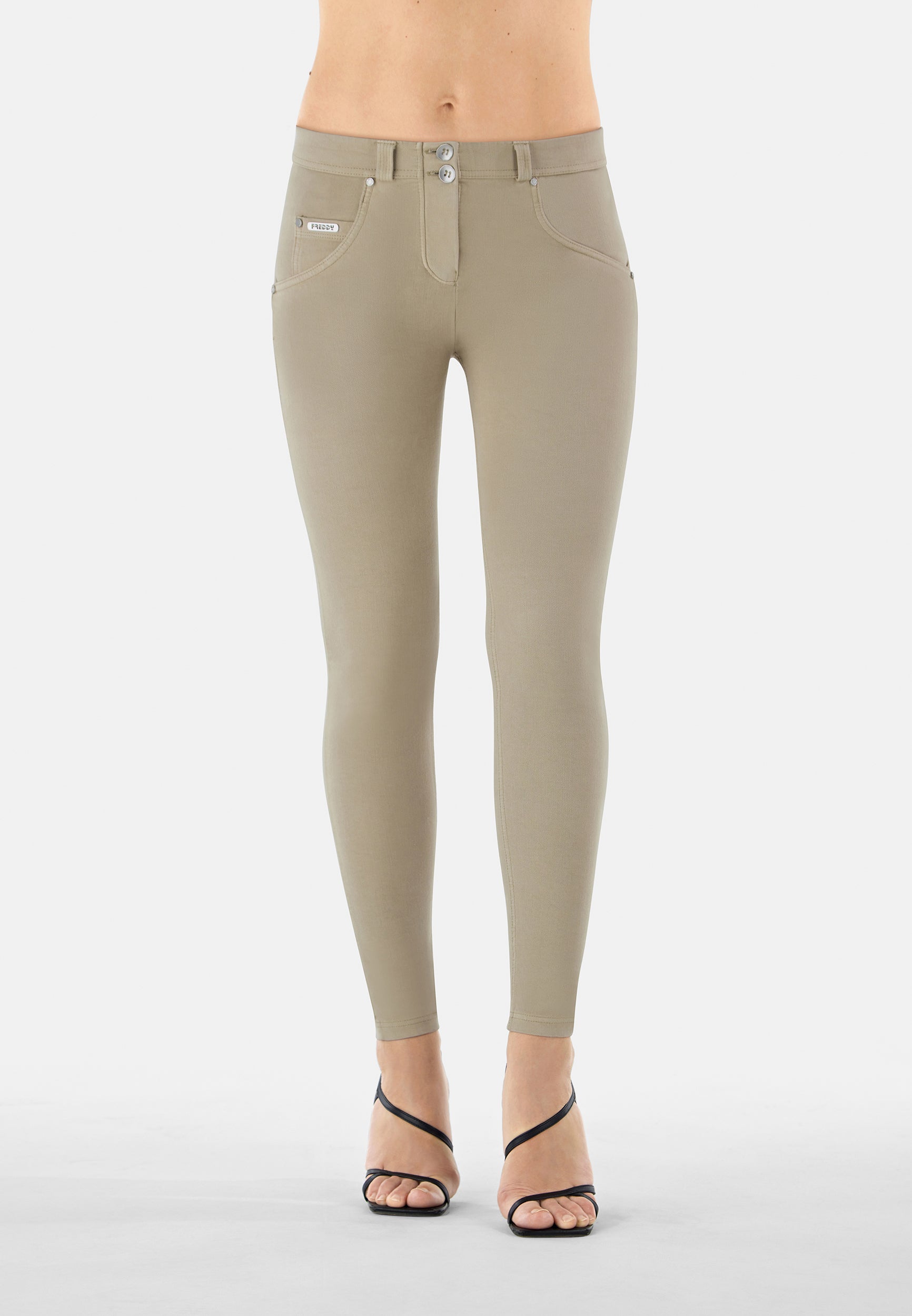 WRUPSNUG1RC017_Z109_-_WWR_XXS 3