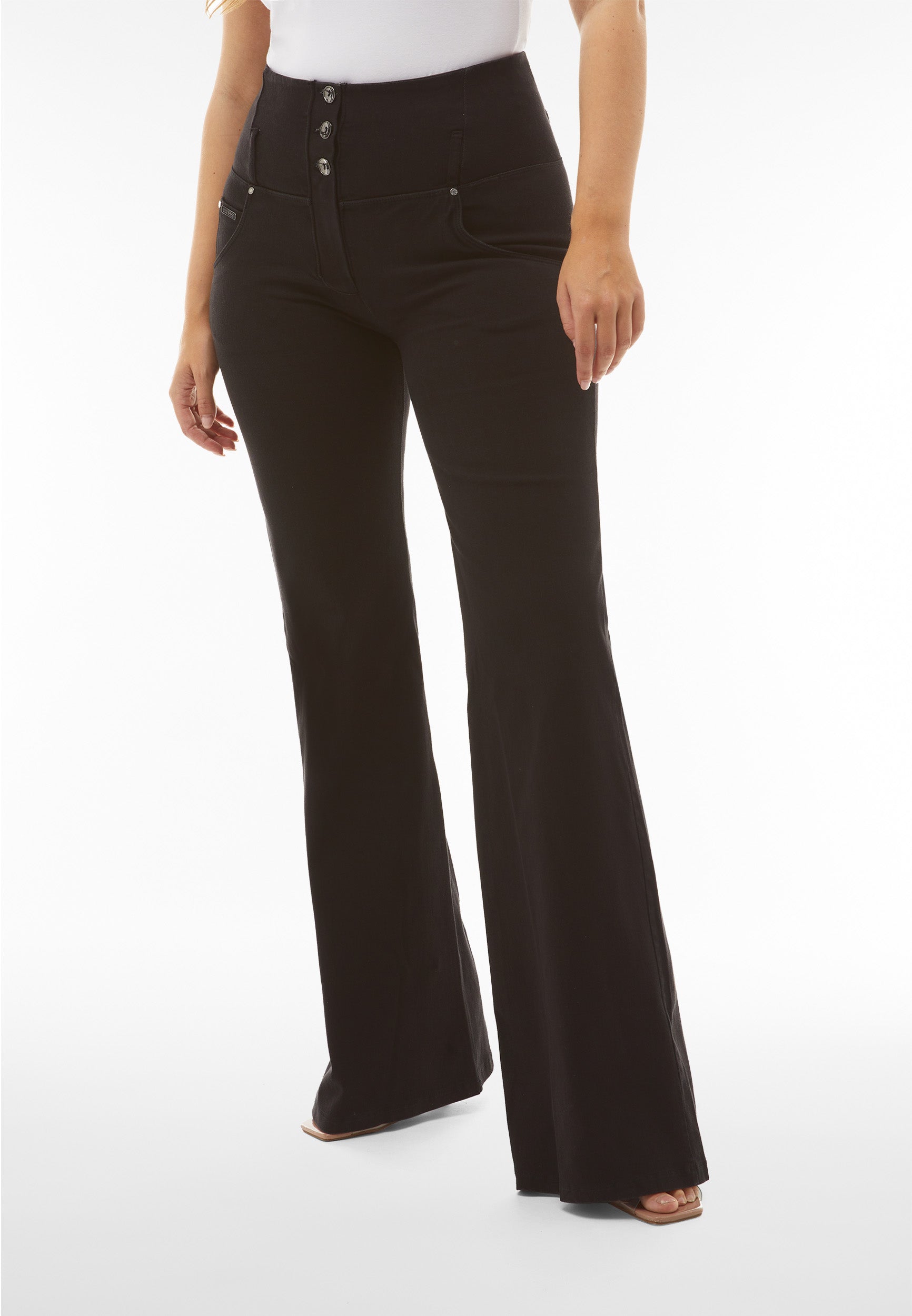 WRUPSNUG29SHF324_N_-_WWR_L 2