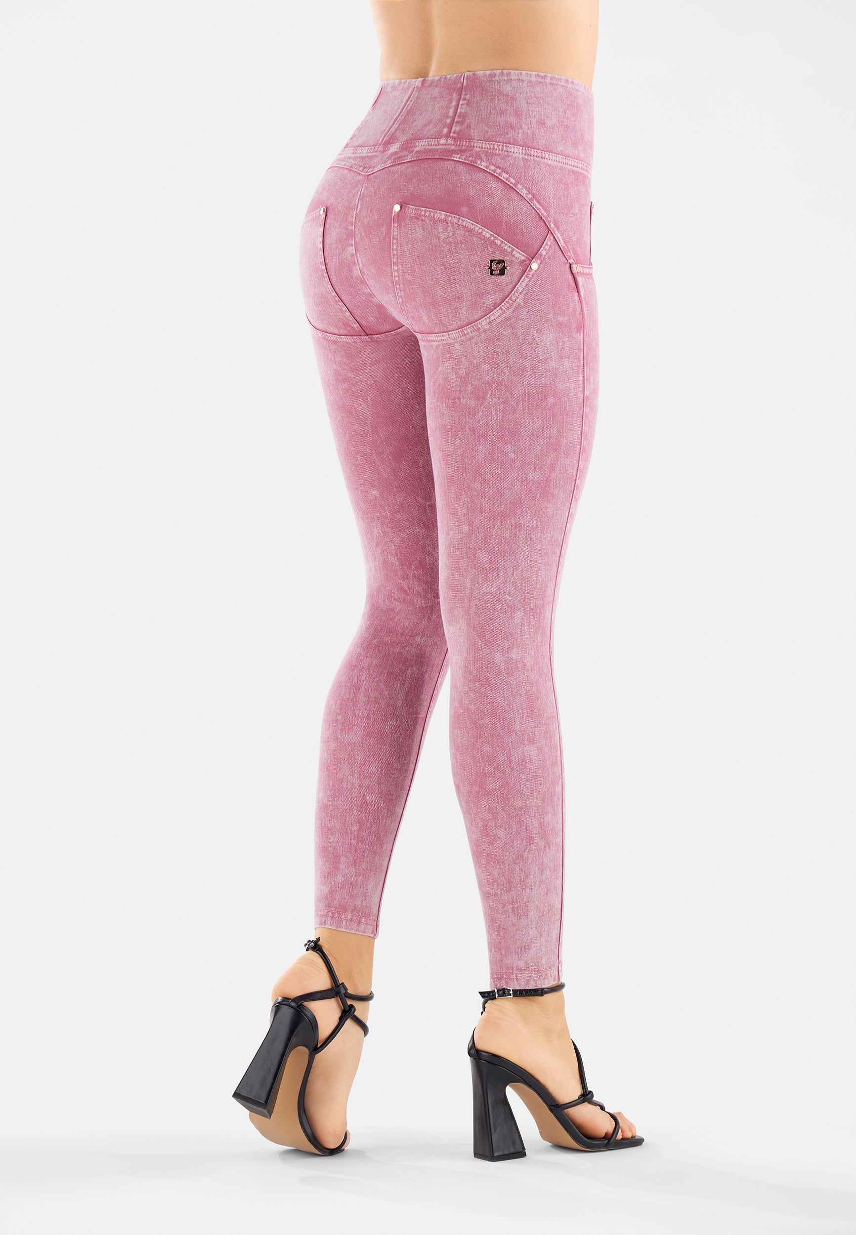 WRUPSNUG2HF327_P78_-_WWR_XXS 1