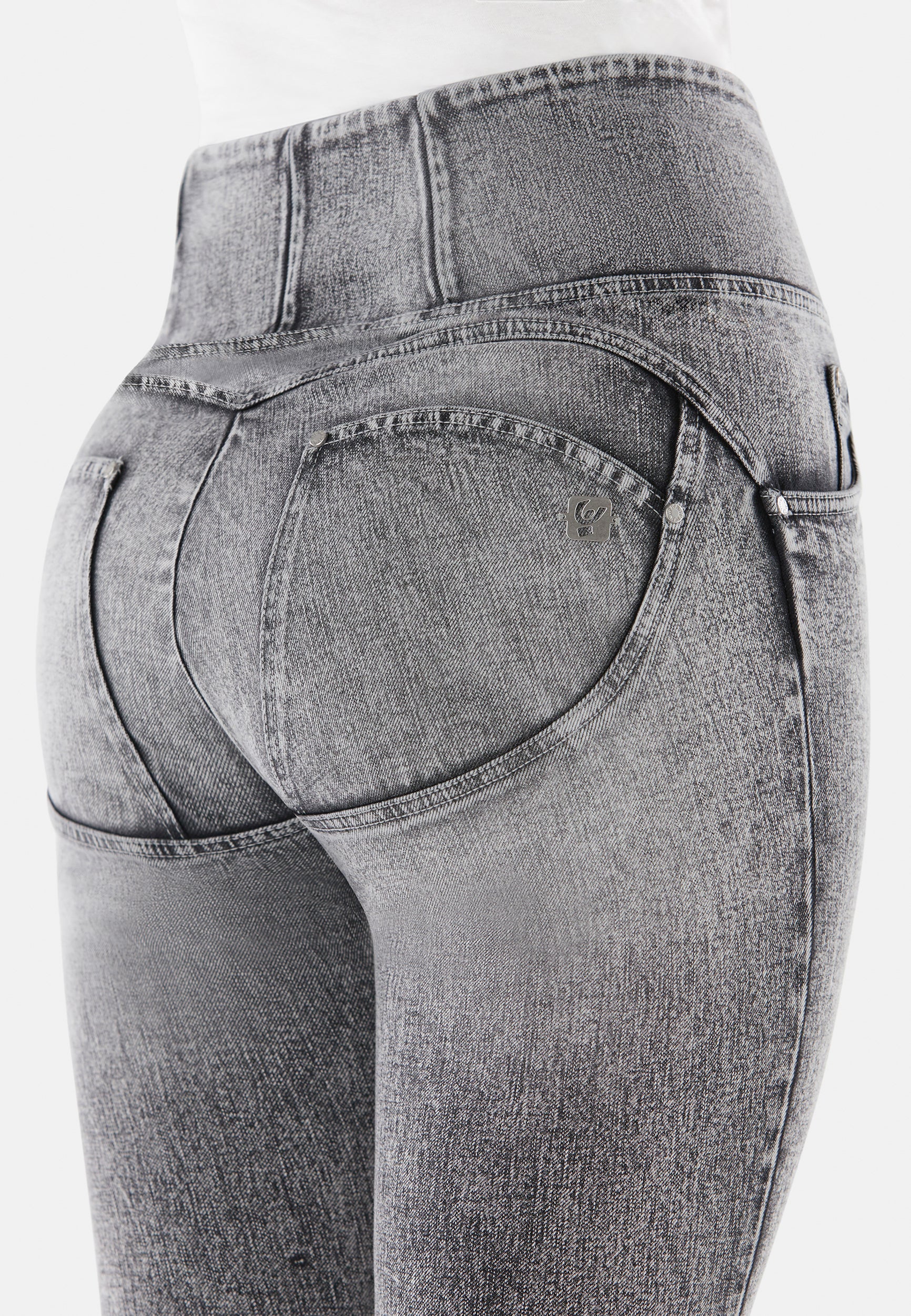 WRUPSNUG2HS222NS_J20G_-_WWR_S 4