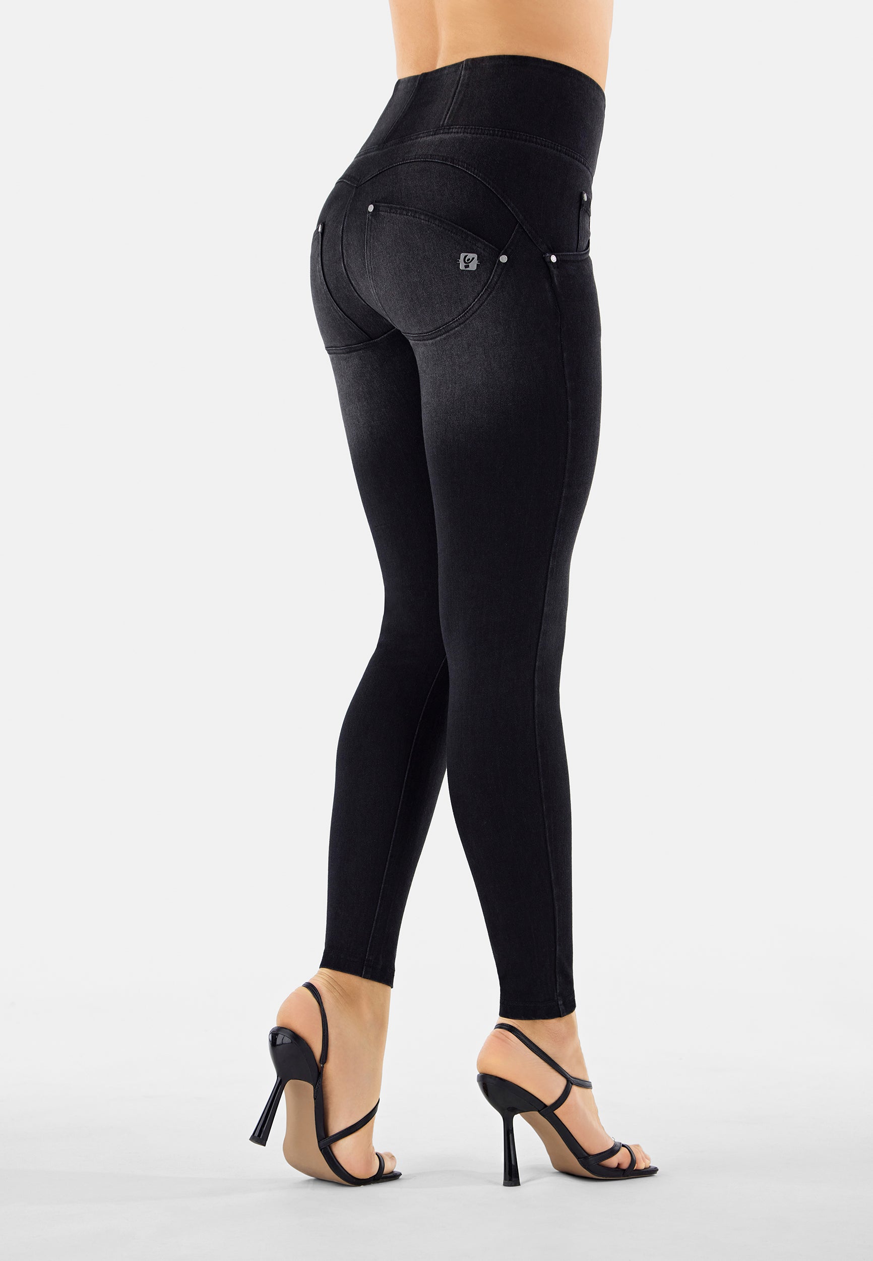 WRUPSNUG2HS284_J7N_-_WWR_XXS 3