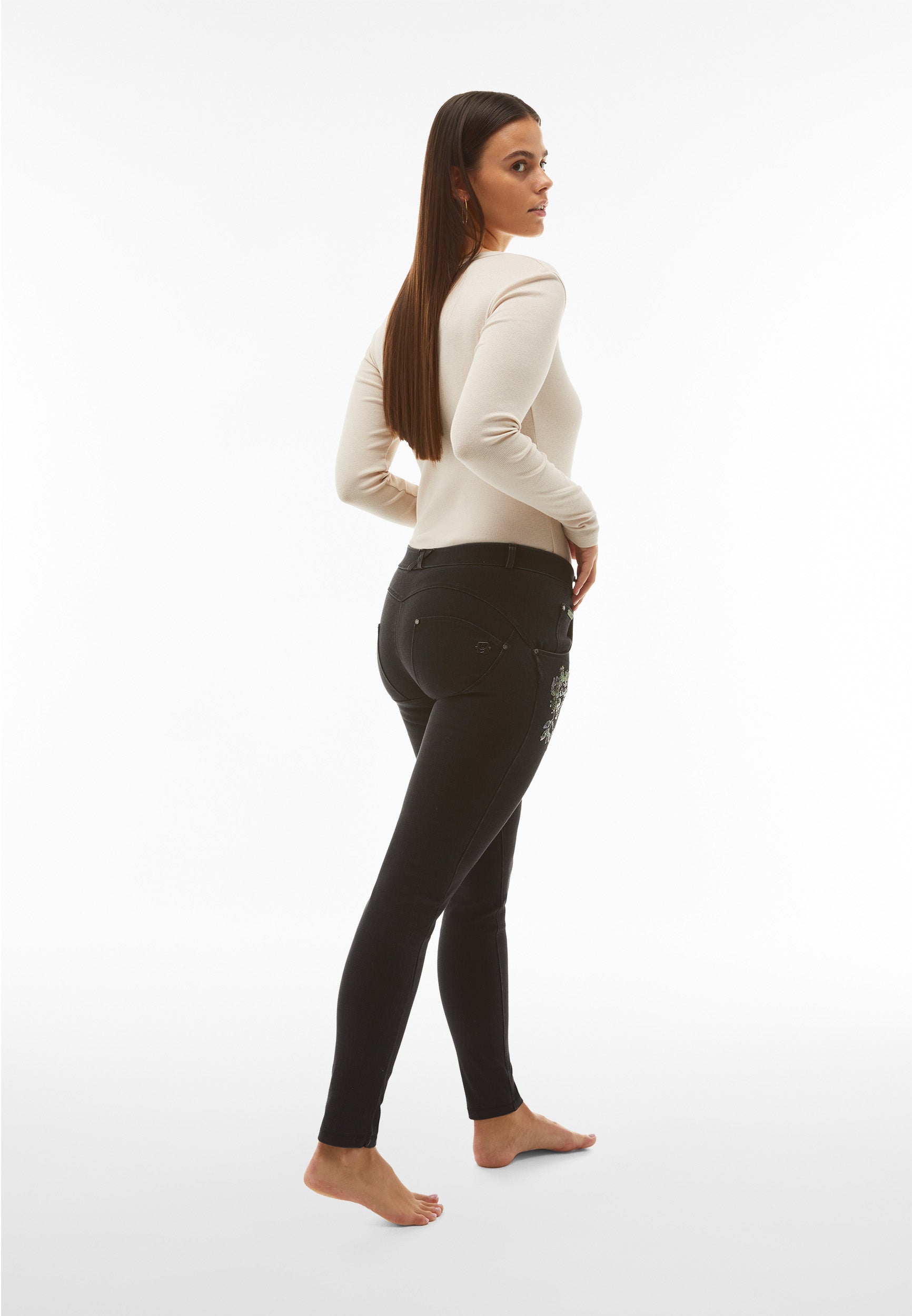 WRUPSNUG2LF322_J7N_-_WWR_XXS 3