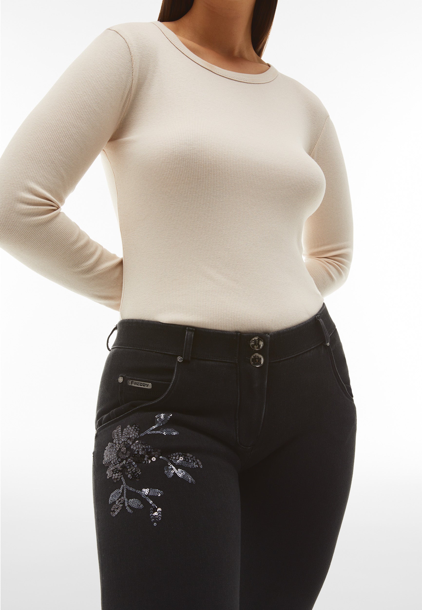 WRUPSNUG2LF322_J7N_-_WWR_XXS 4