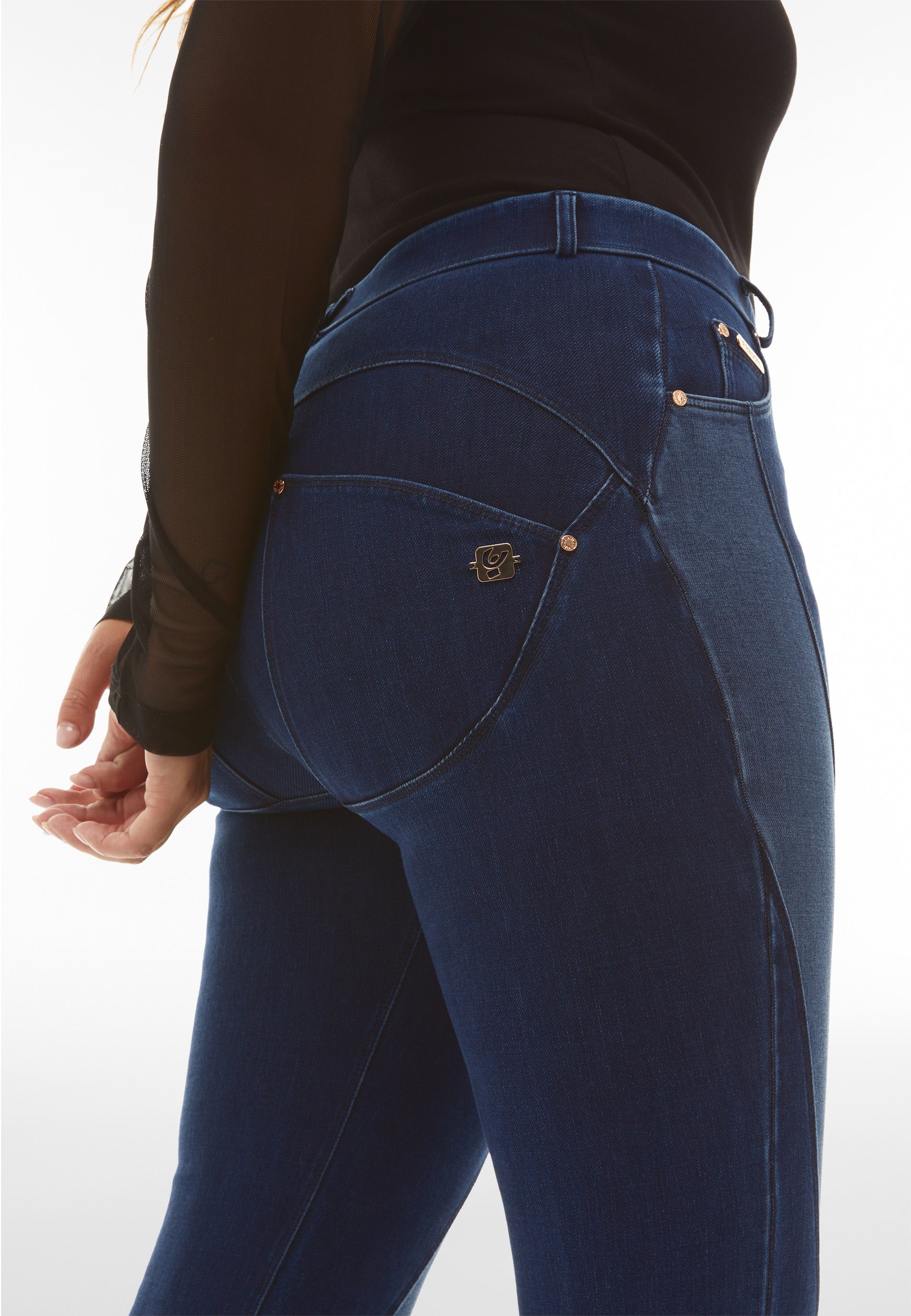 WRUPSNUG2RHF323_J0B_-_WWR_XXS 3