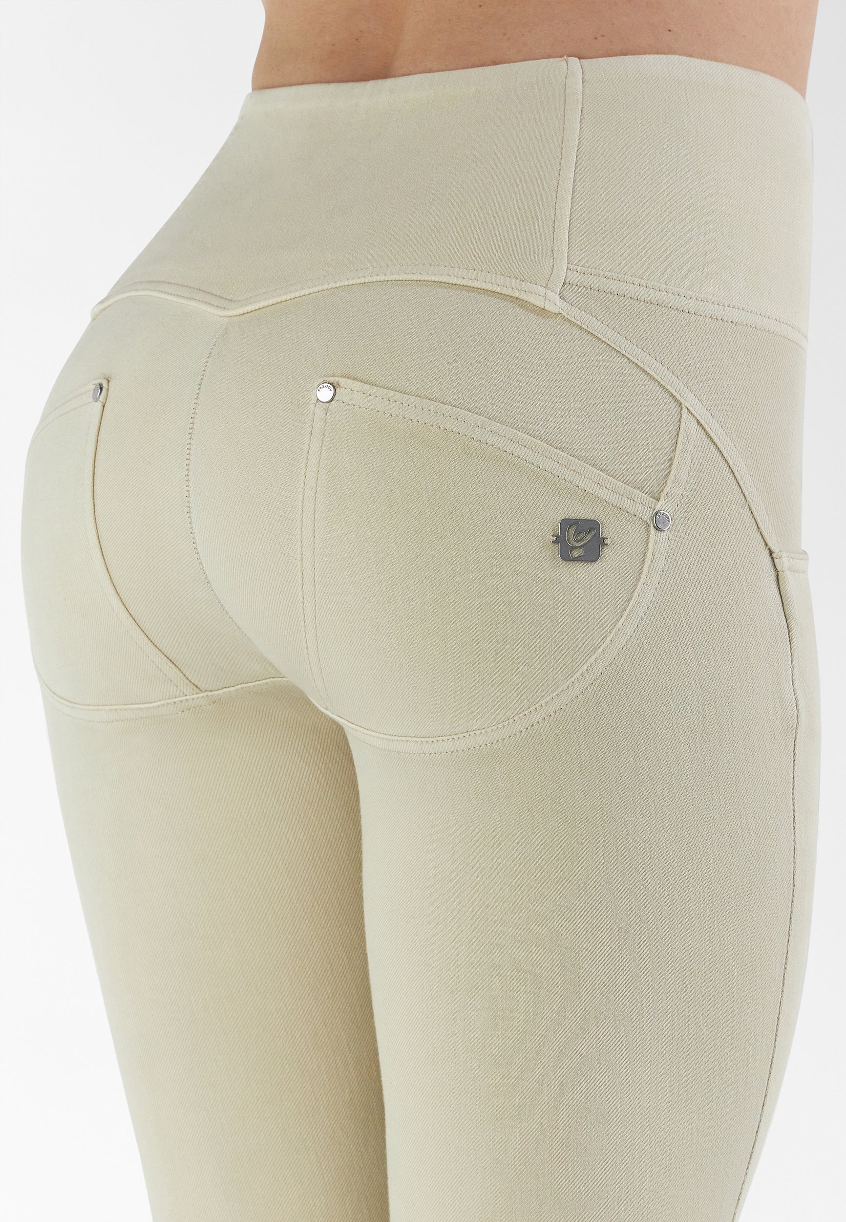 WRUPSNUG4HS225_Z106_-_WWR_XXS 4