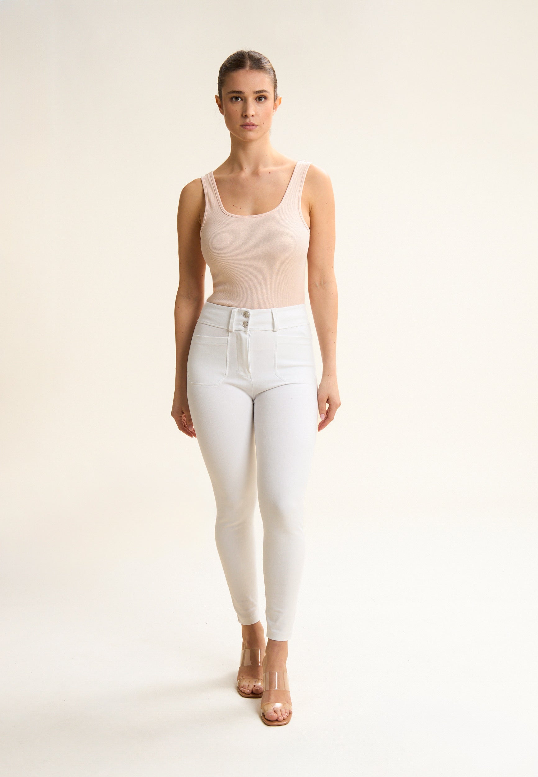 WRUPSNUG4HS2515_W_-_WWR_L 1