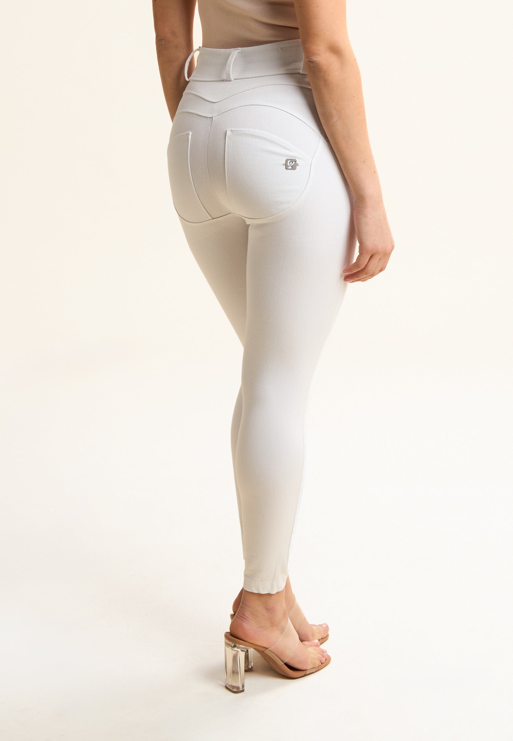 WRUPSNUG4HS2515_W_-_WWR_L 9