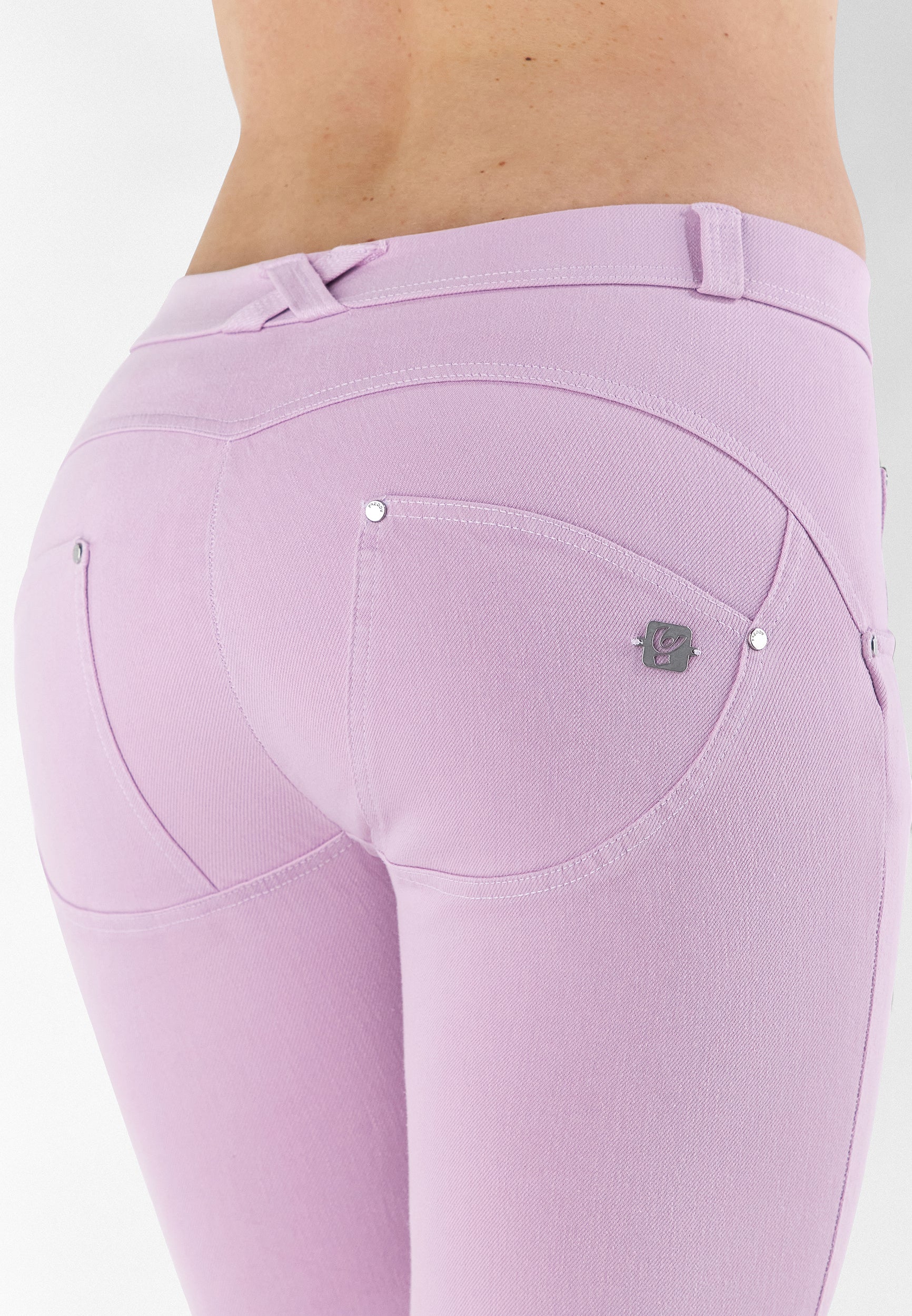 WRUPSNUG4RC017_L51_-_WWR_S 4