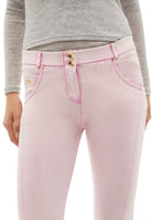 WRUPSNUG4RS426_P104_-_WWR_S 5