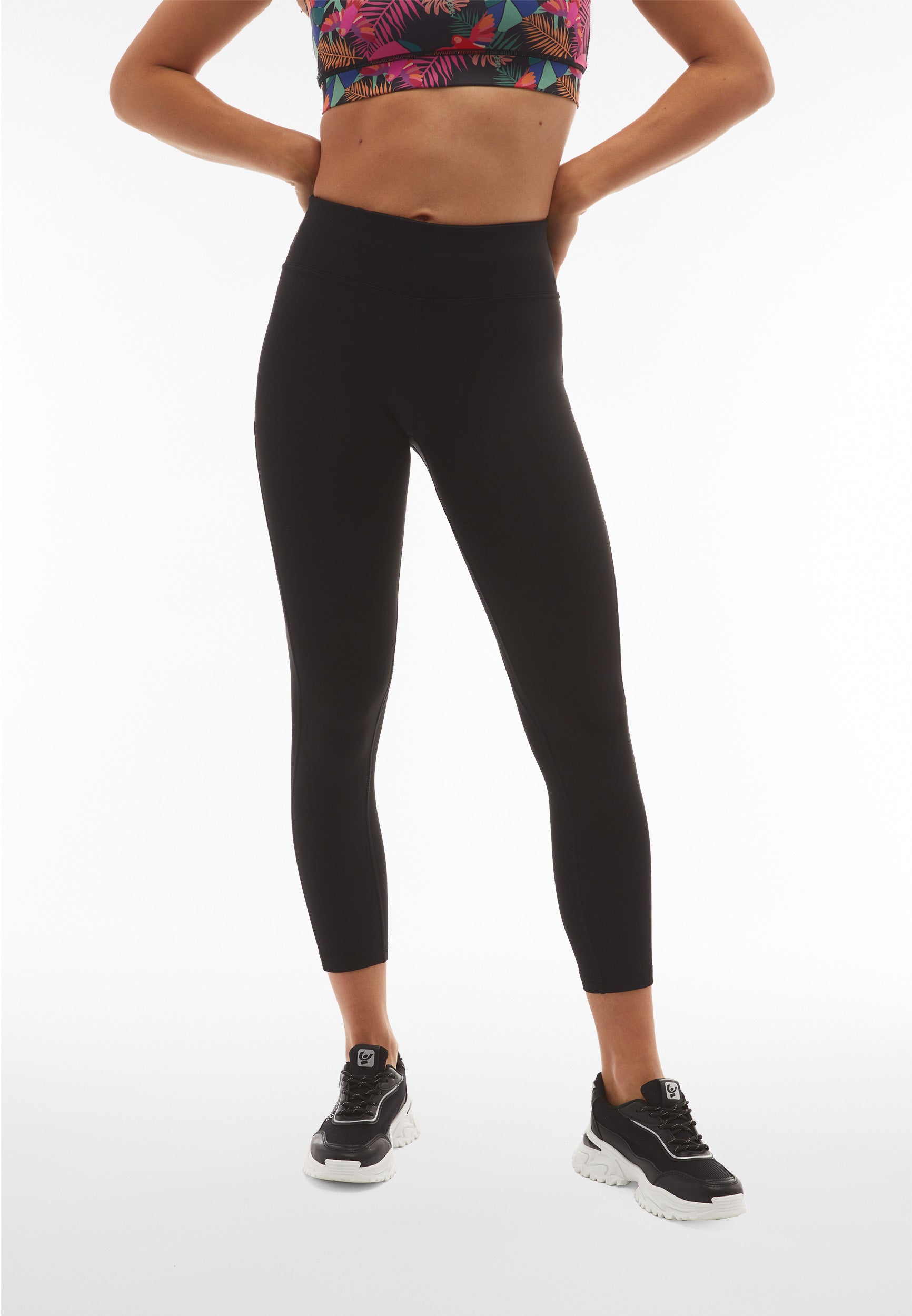 WS5SHF305_N_-_W_XS 2