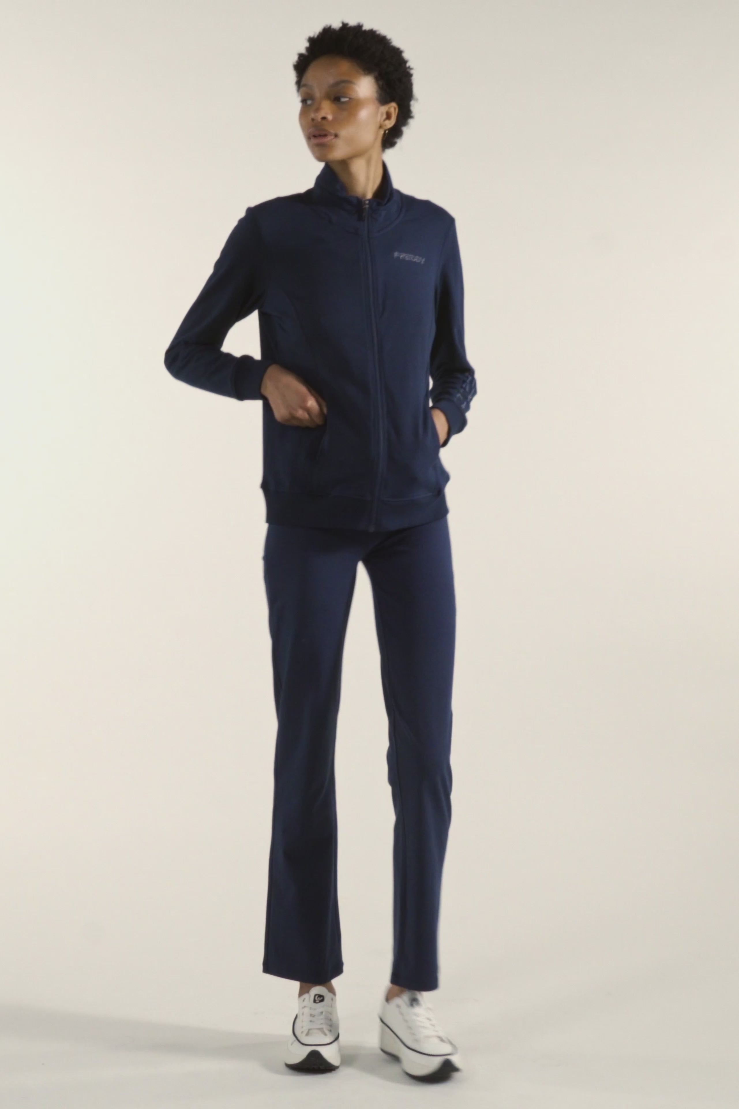 F4WCRS1_B109_-_W_XXL 8