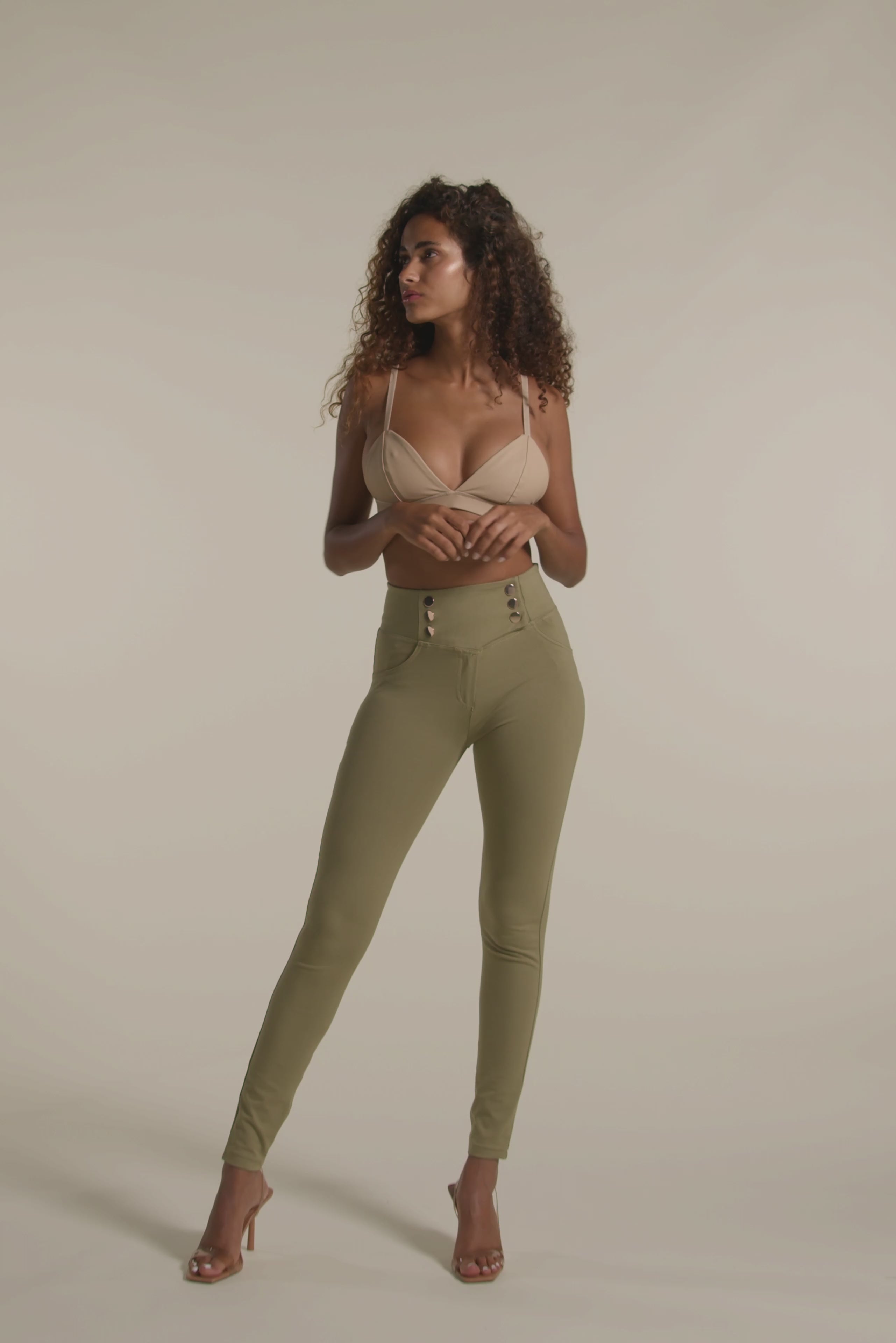 WRUP2BHS2518_V141_-_WWR_XXS 10