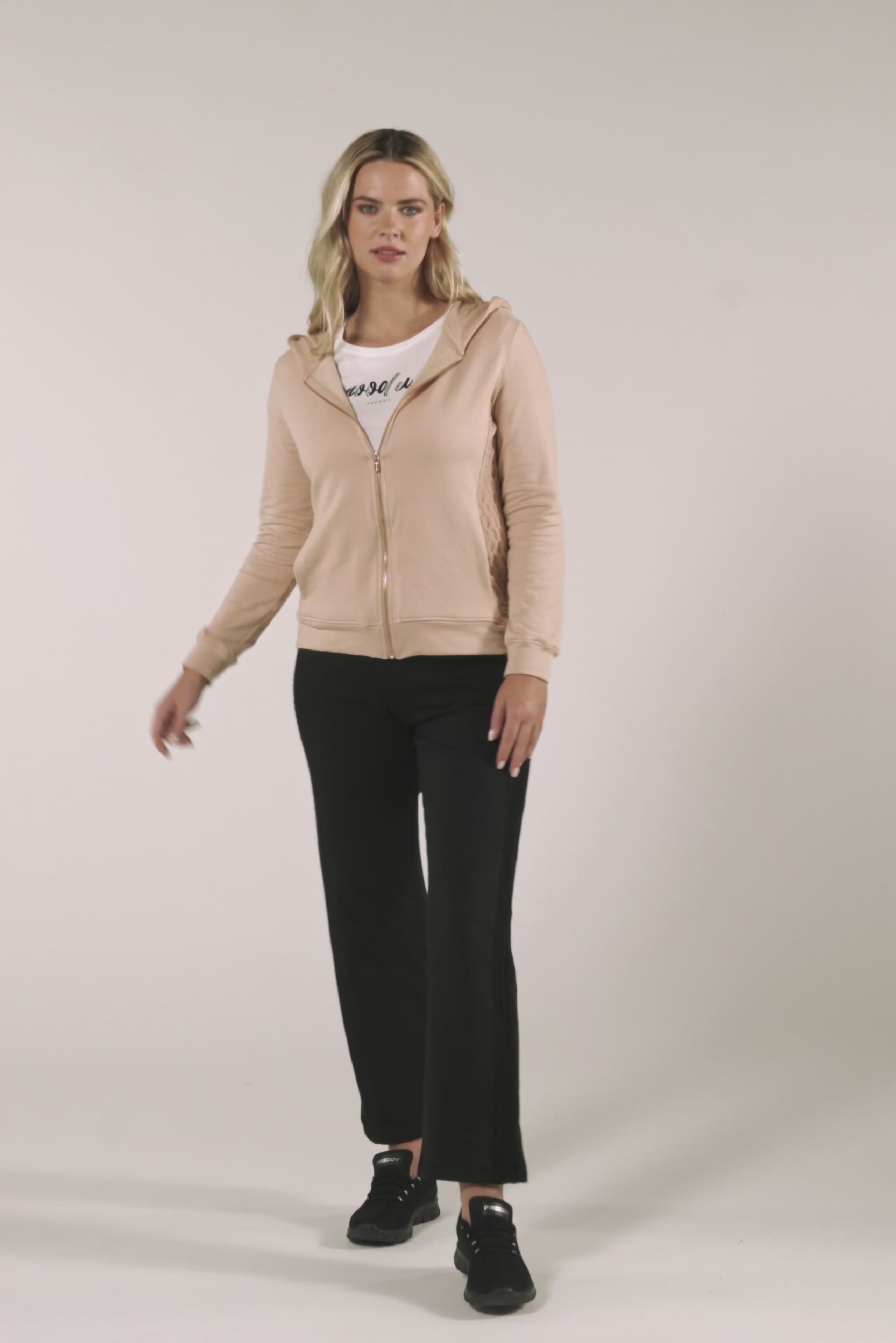 F4WCARLA_M108_-_W_XS 8