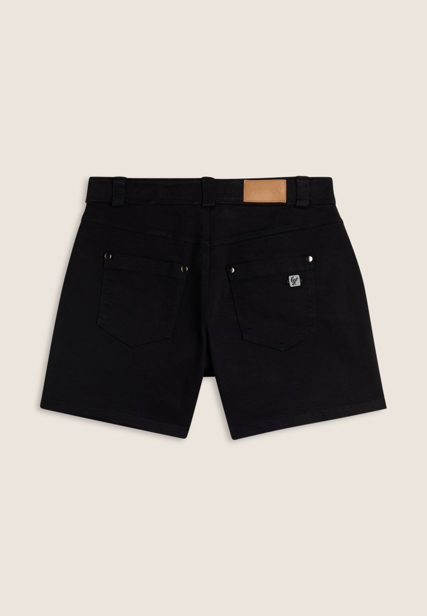 BLACK9RS206O7_NX_-_W_XS 2