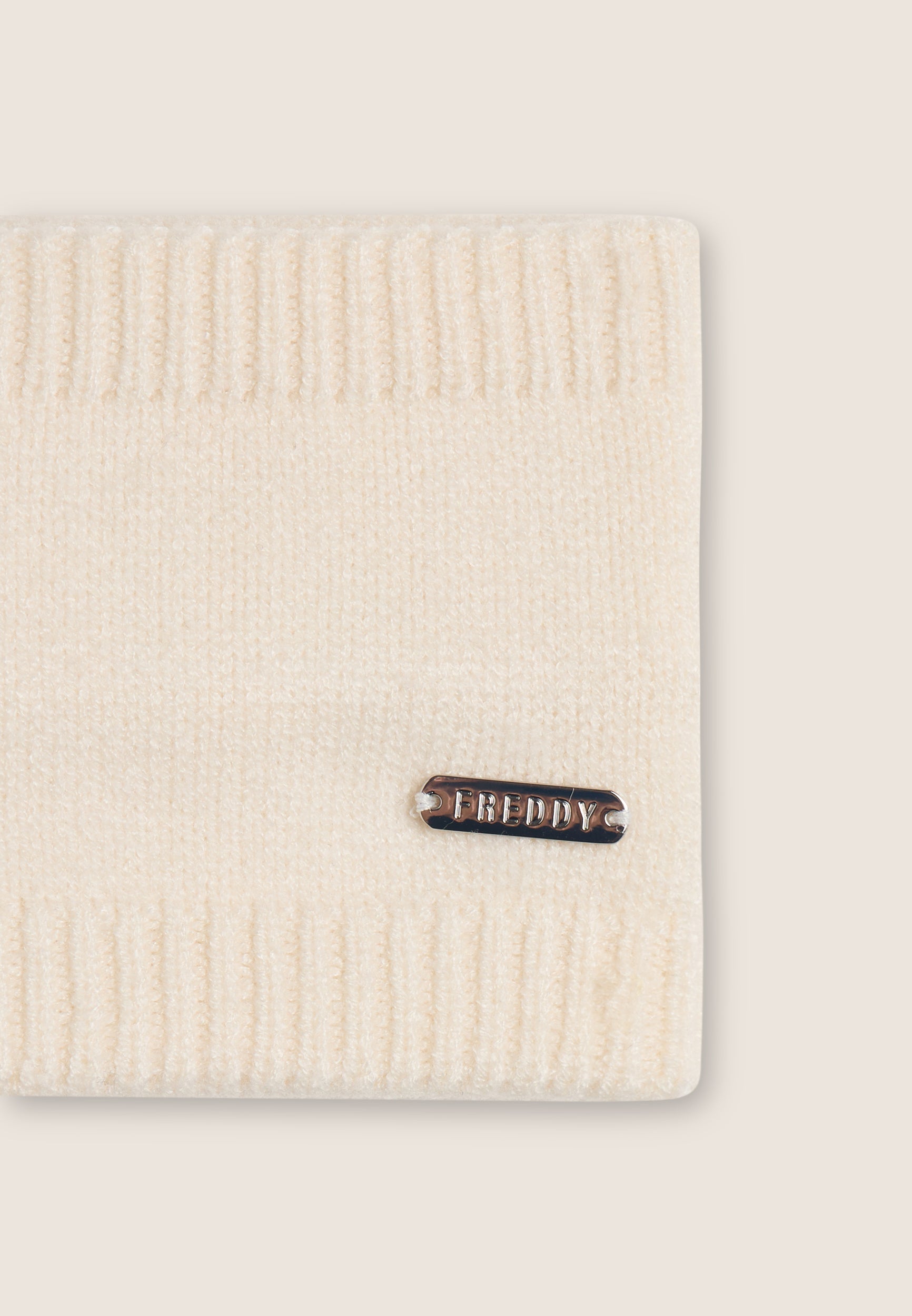 EARMUFFS-RIB_Z102_-_6_U 3