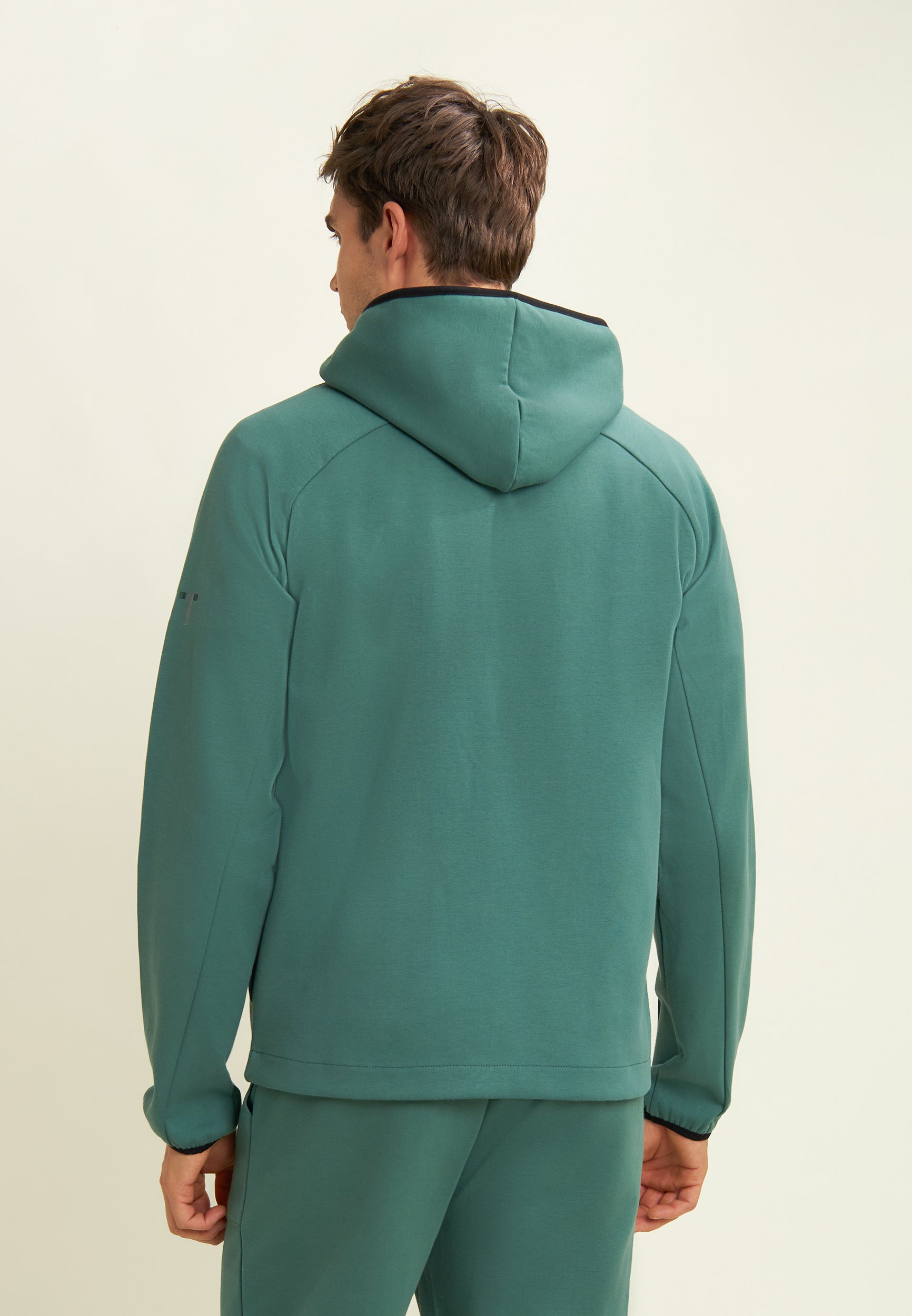 F25MUTS1_V146_-_M_3XL 3