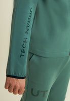 F25MUTS1_V146_-_M_3XL 5