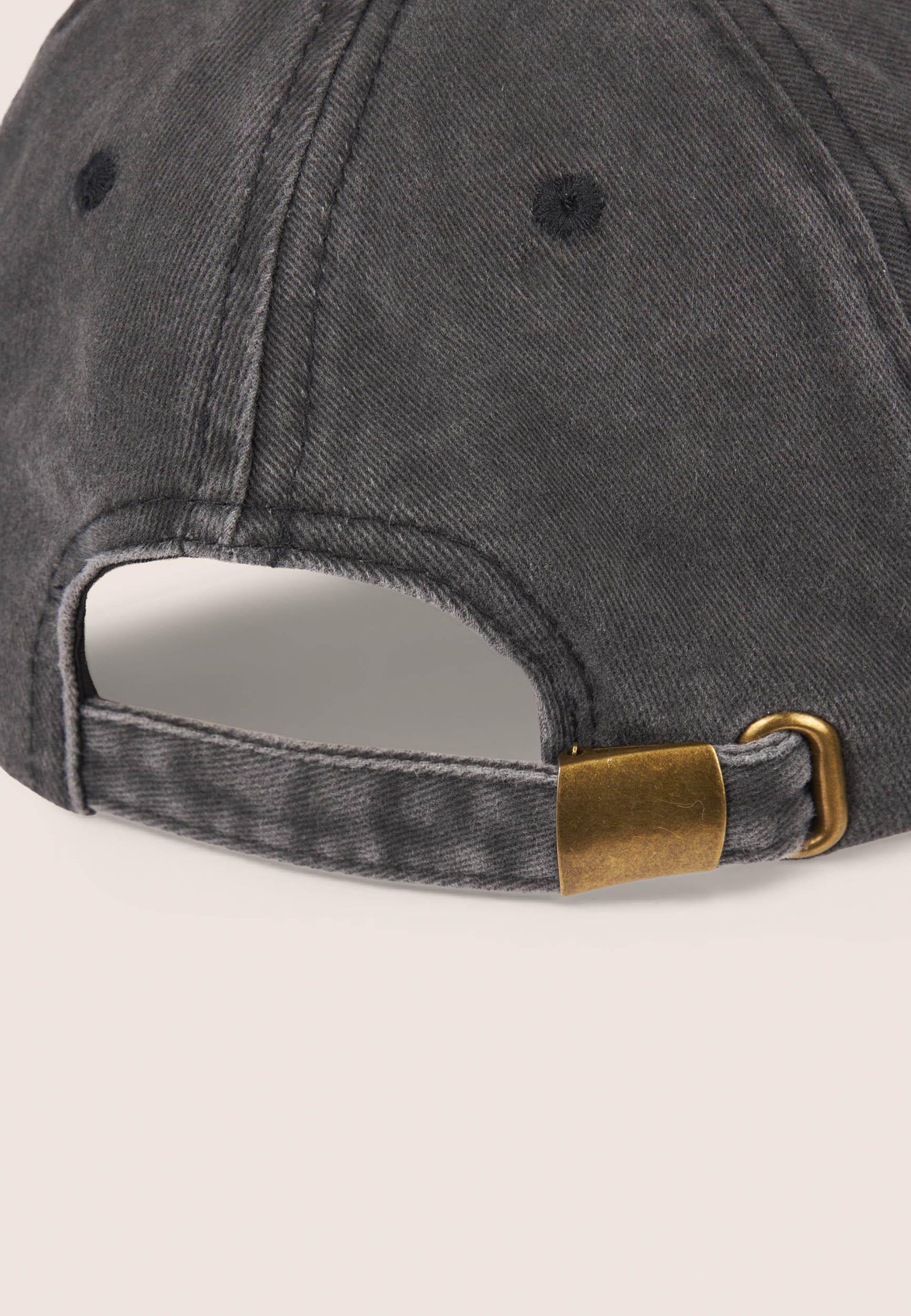 F25UFXECAP_J7N_-_6_U 3