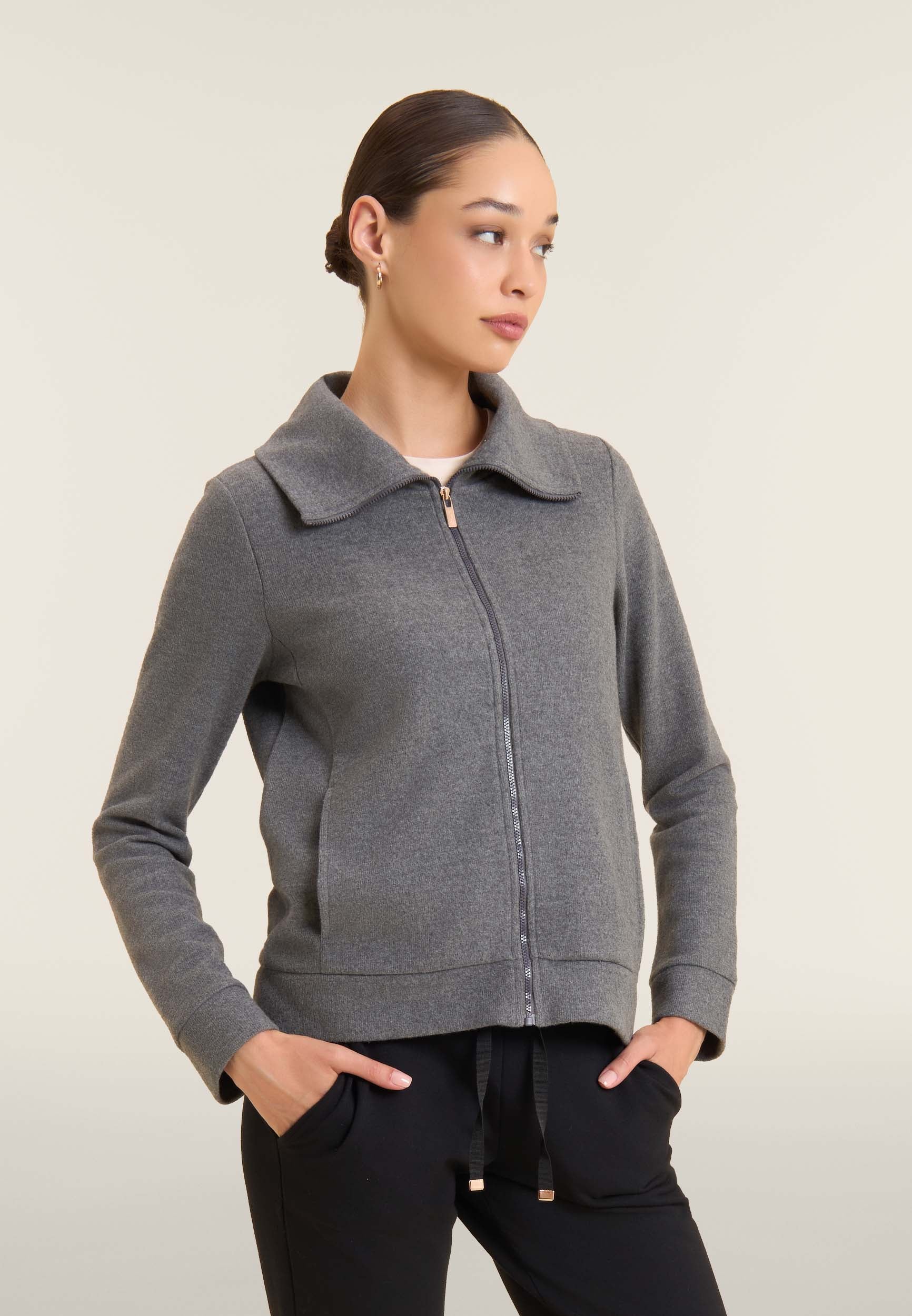 Women's full-zip sweatshirt with tricot effect and turtleneck