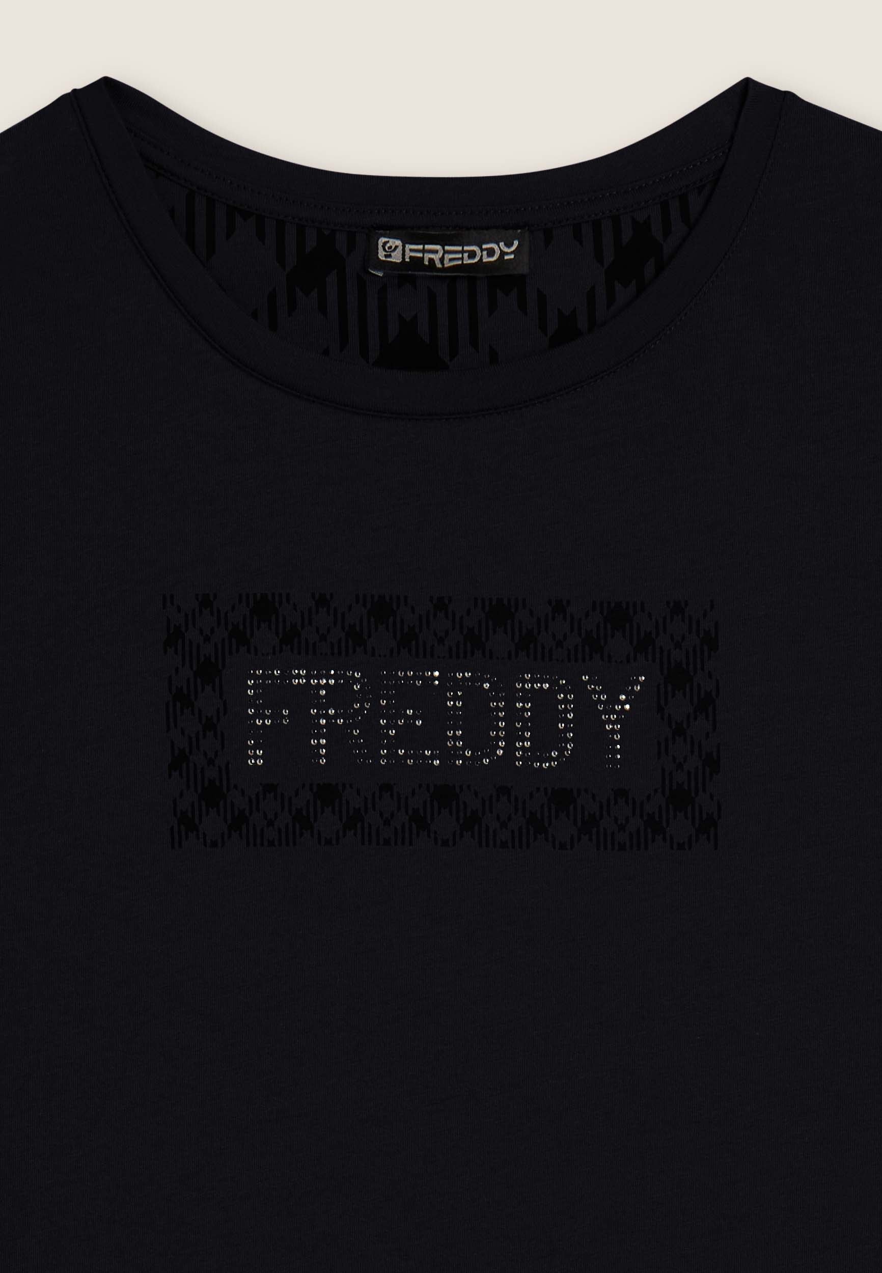 F25WTRT2_N_-_W_L 3